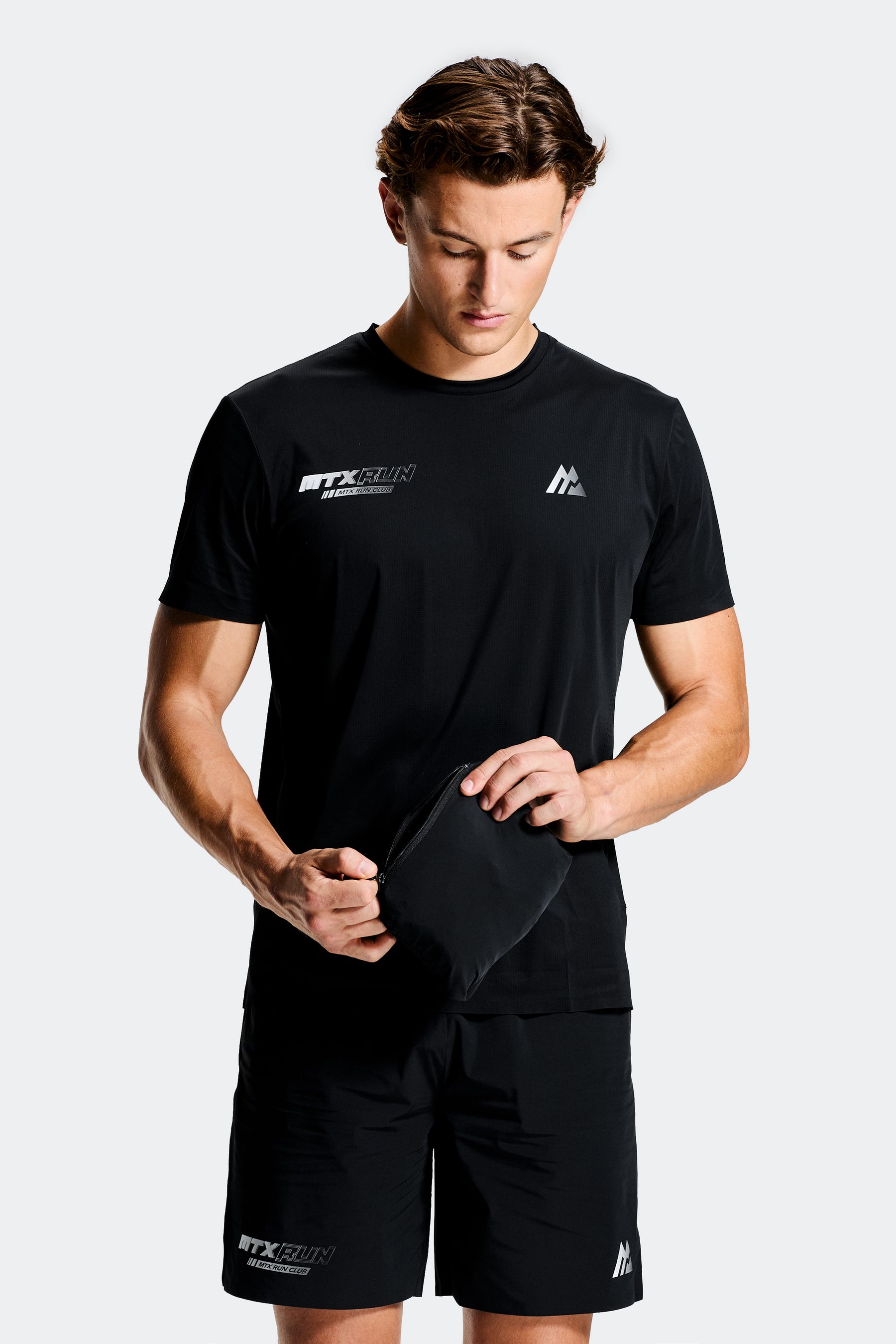 MTX Run Vertex Windbreaker - Black