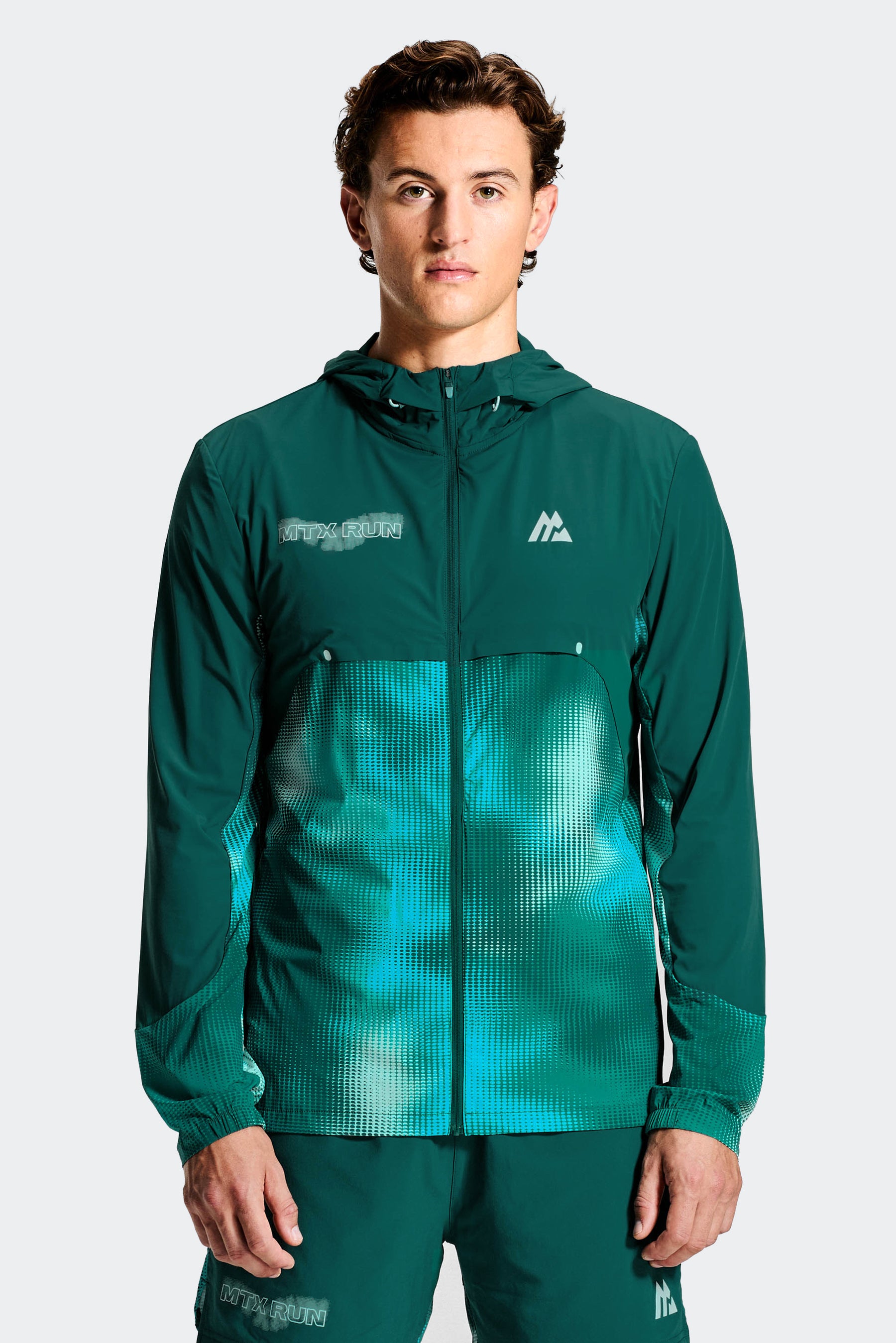 MTX Run Disperse Windbreaker - Ocean Abyss