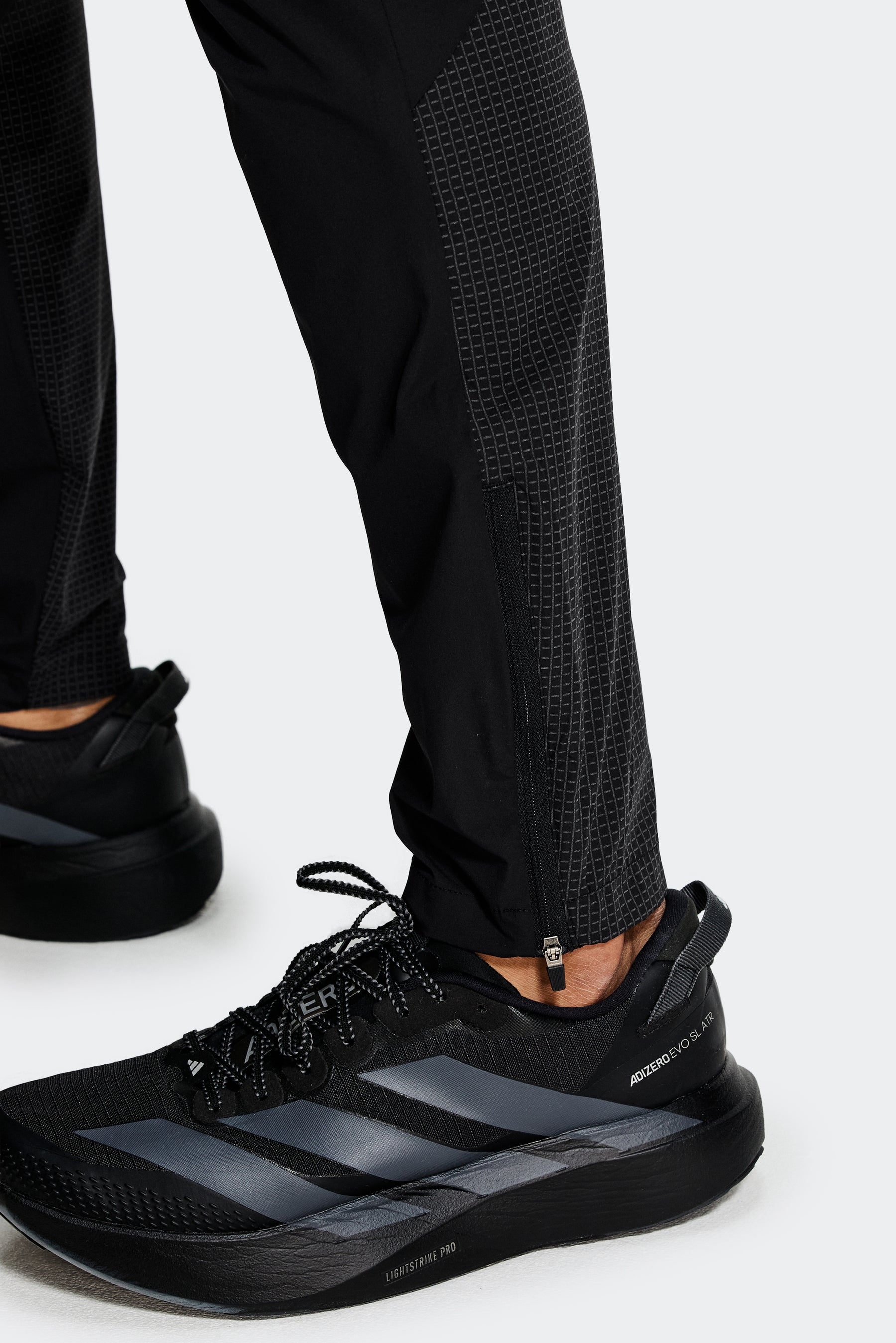 Argent Reflective Pant - Black