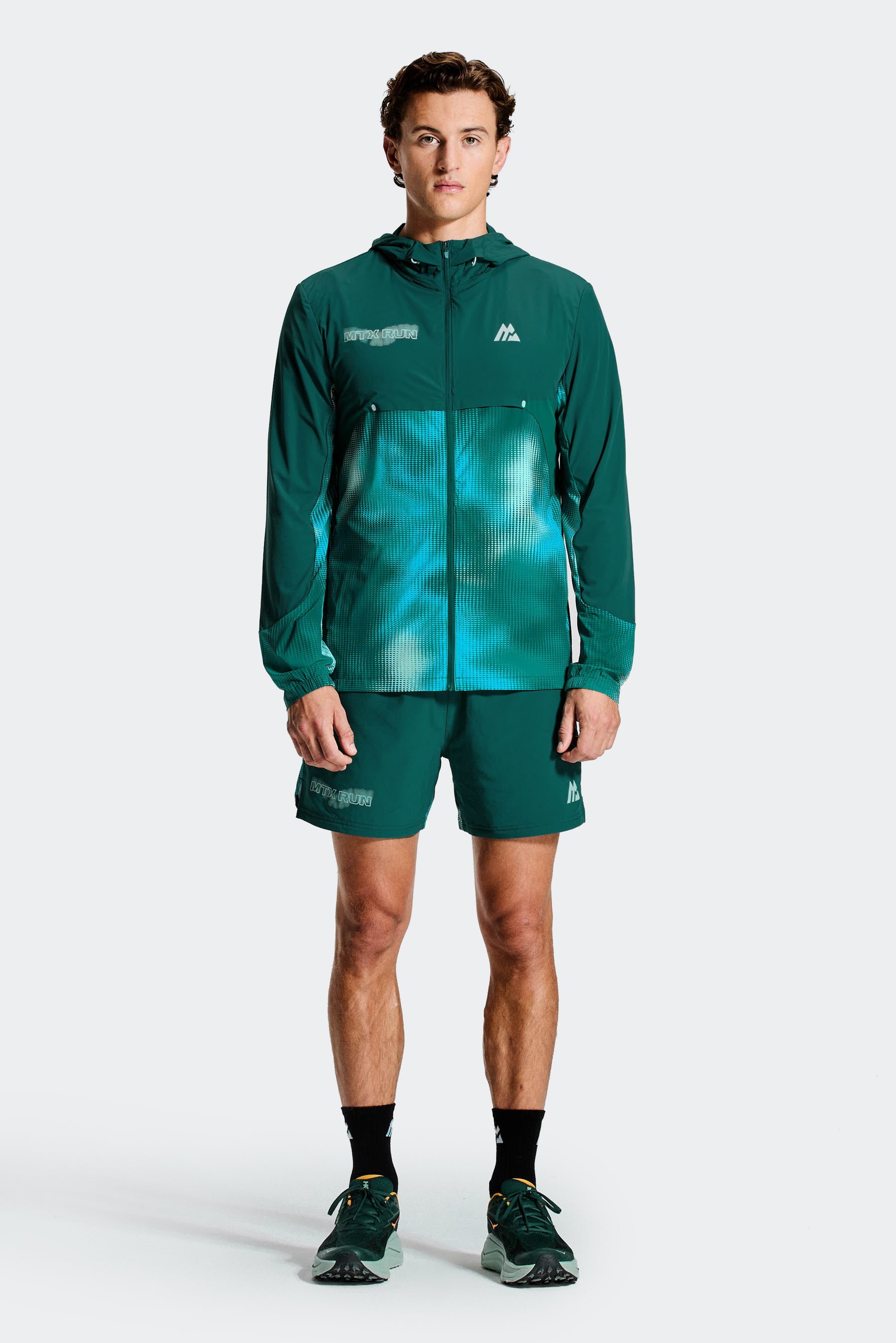 MTX Run Disperse Windbreaker - Ocean Abyss