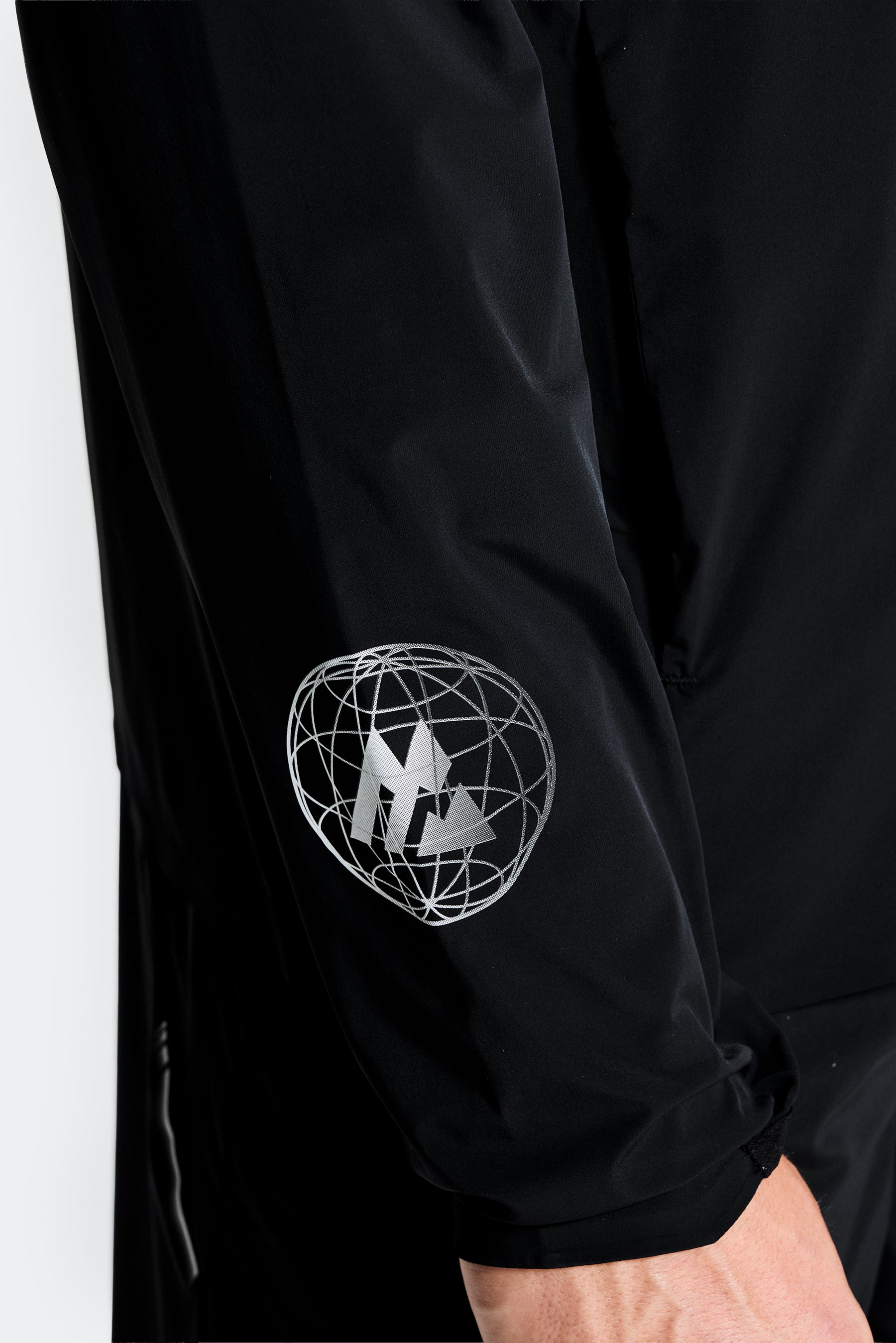 MTX Run Vertex Windbreaker - Black