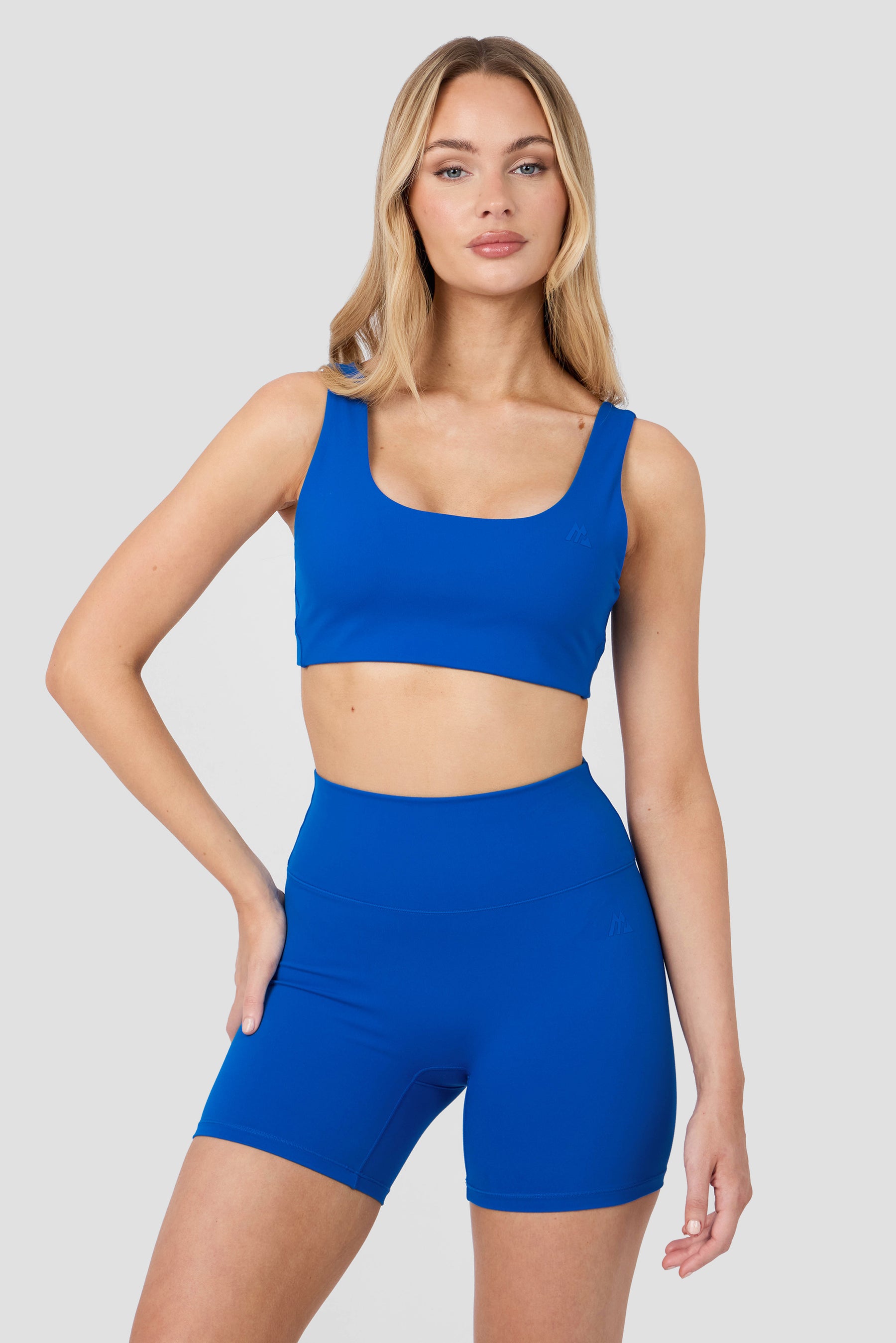 Form Sports Bra - Cobalt Crush