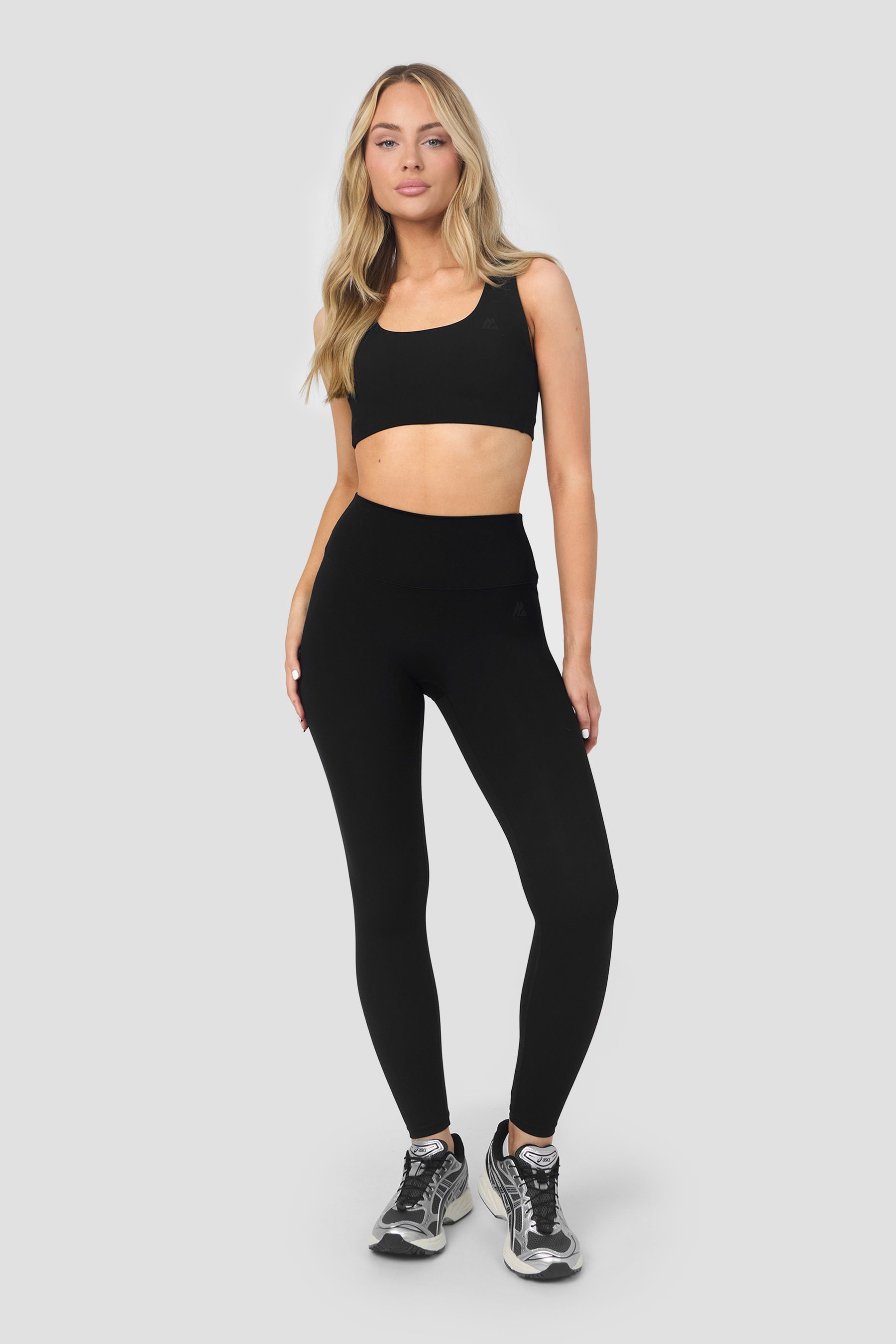 Form Sports Bra - Black