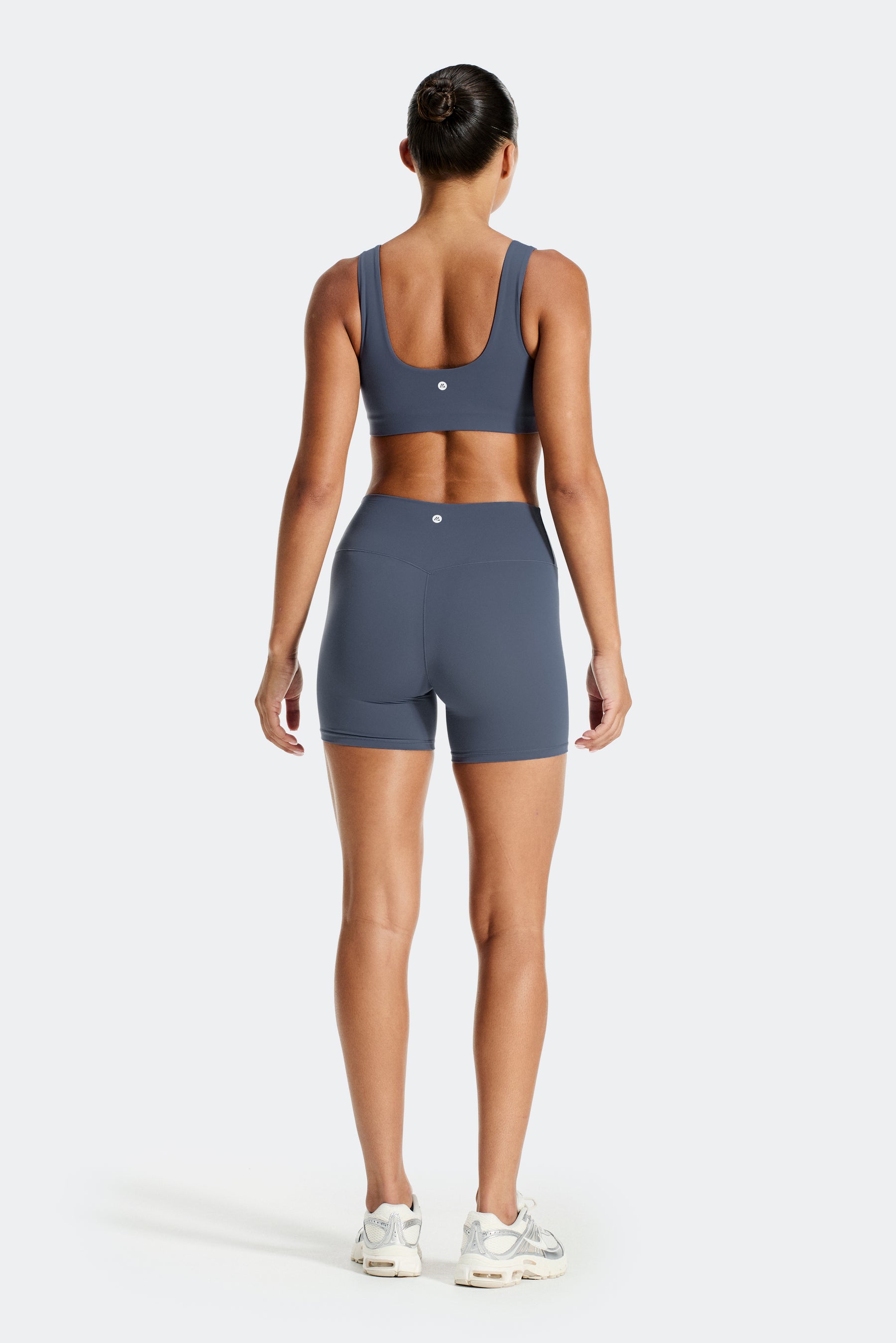 Form Kurze Shorts – Vergrautes Indigo Damen