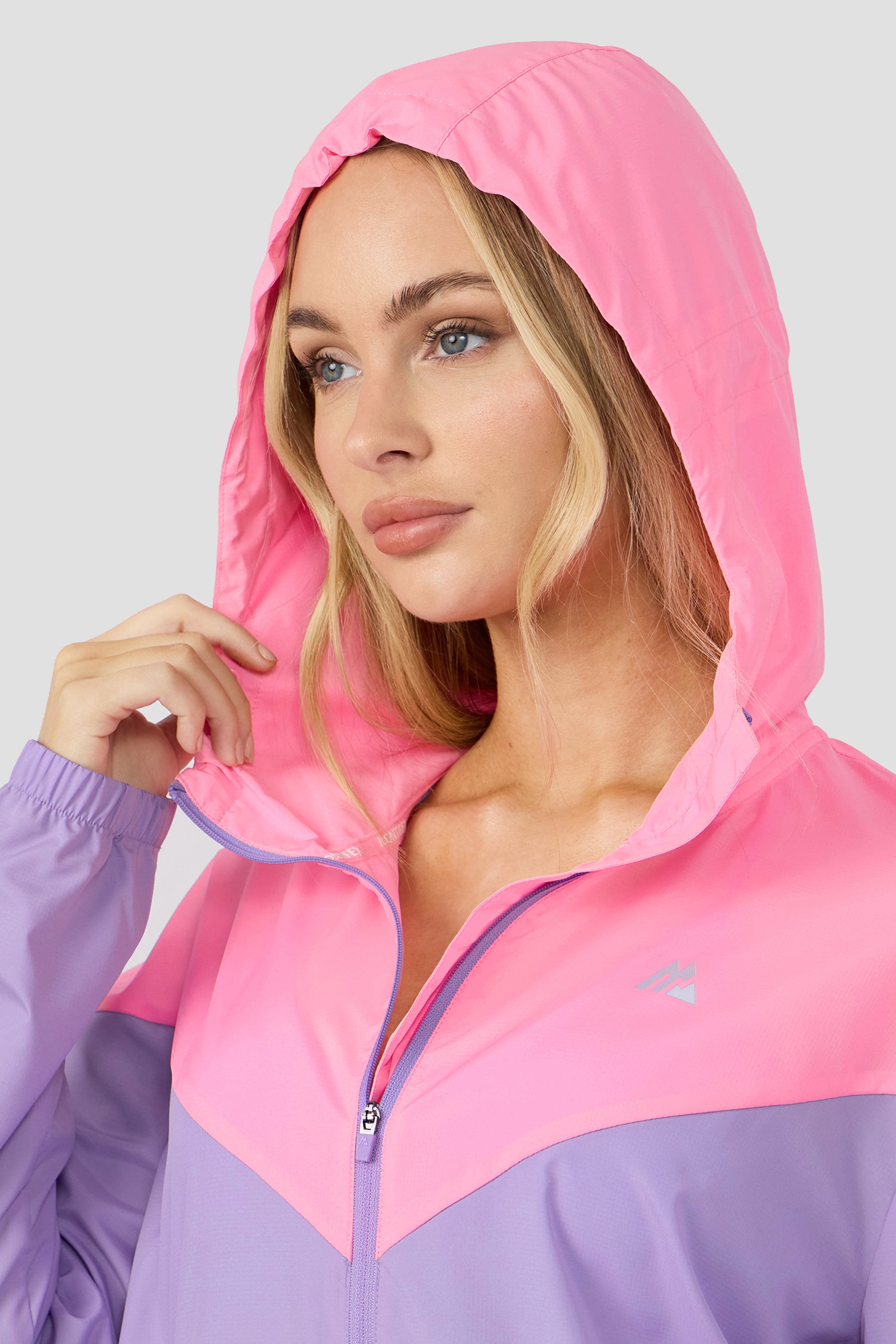 Move Windbreaker - Cotton Candy/Violet Tulip