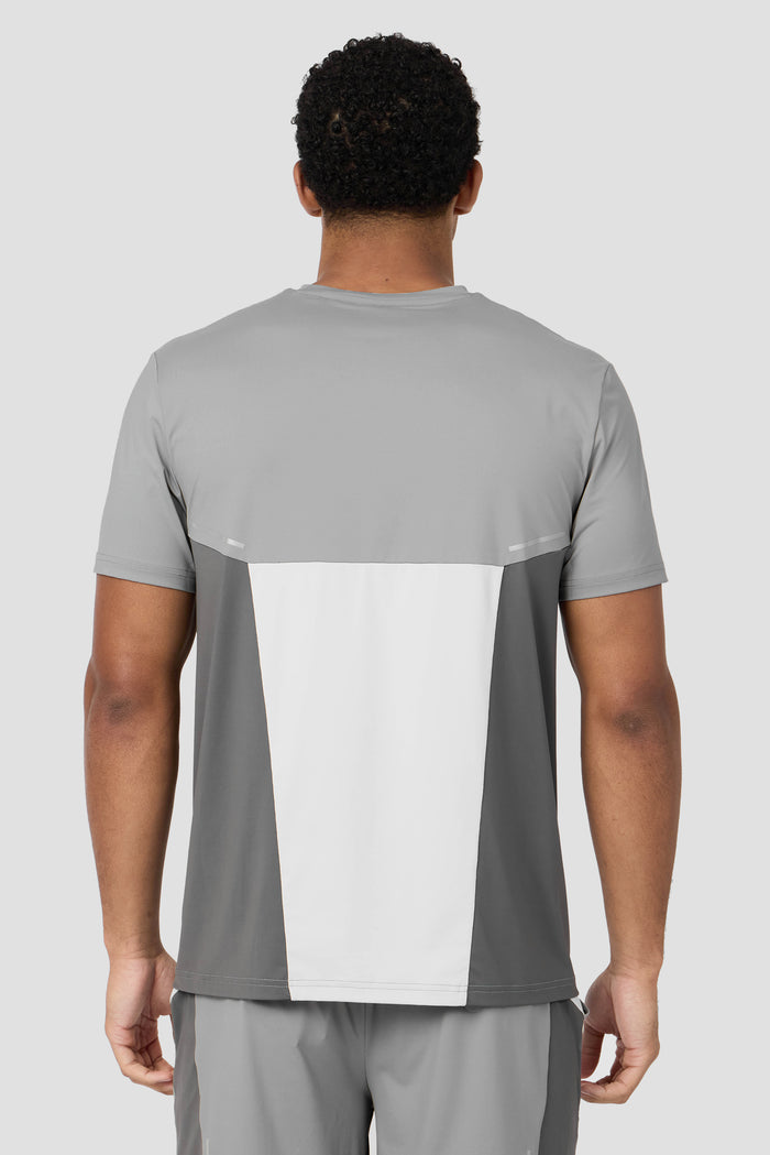 Strive T-Shirt - Platinum Grey/Cement Grey/Light Smoke Grey