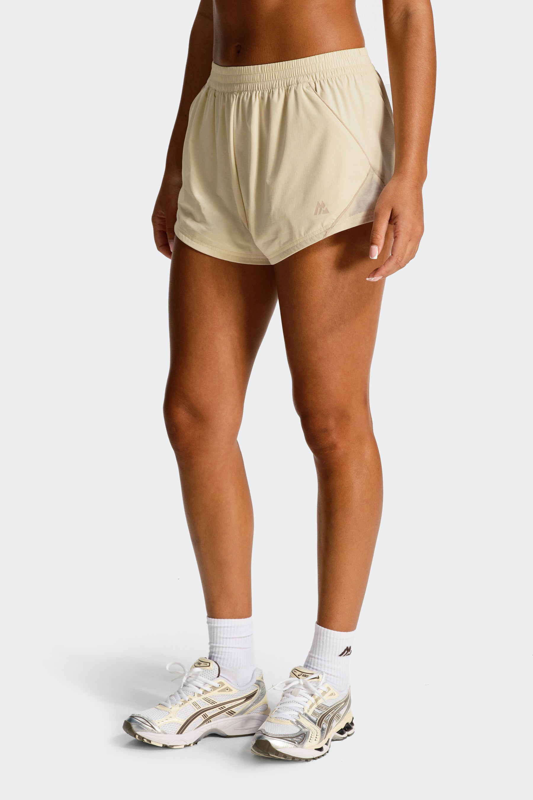 Radiance Short - Vanilla Foam/Maple Wood