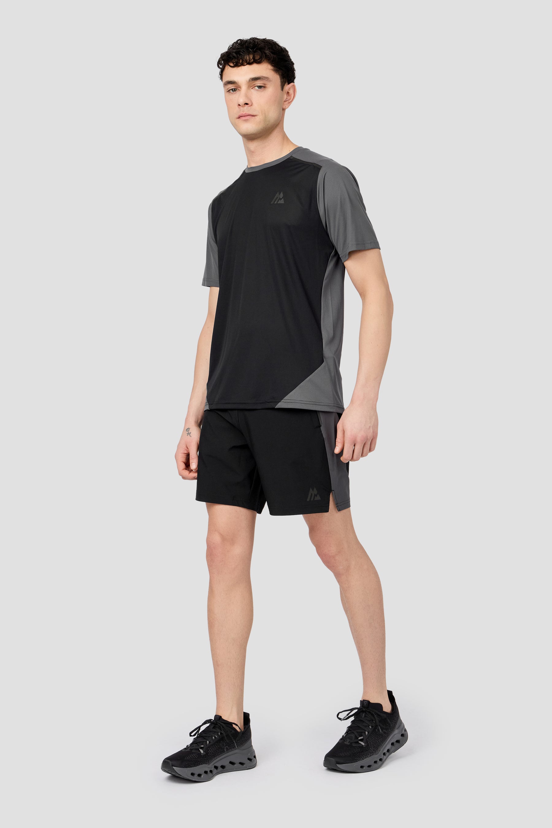 Torrent 2.0 Short - Black/Asphalt