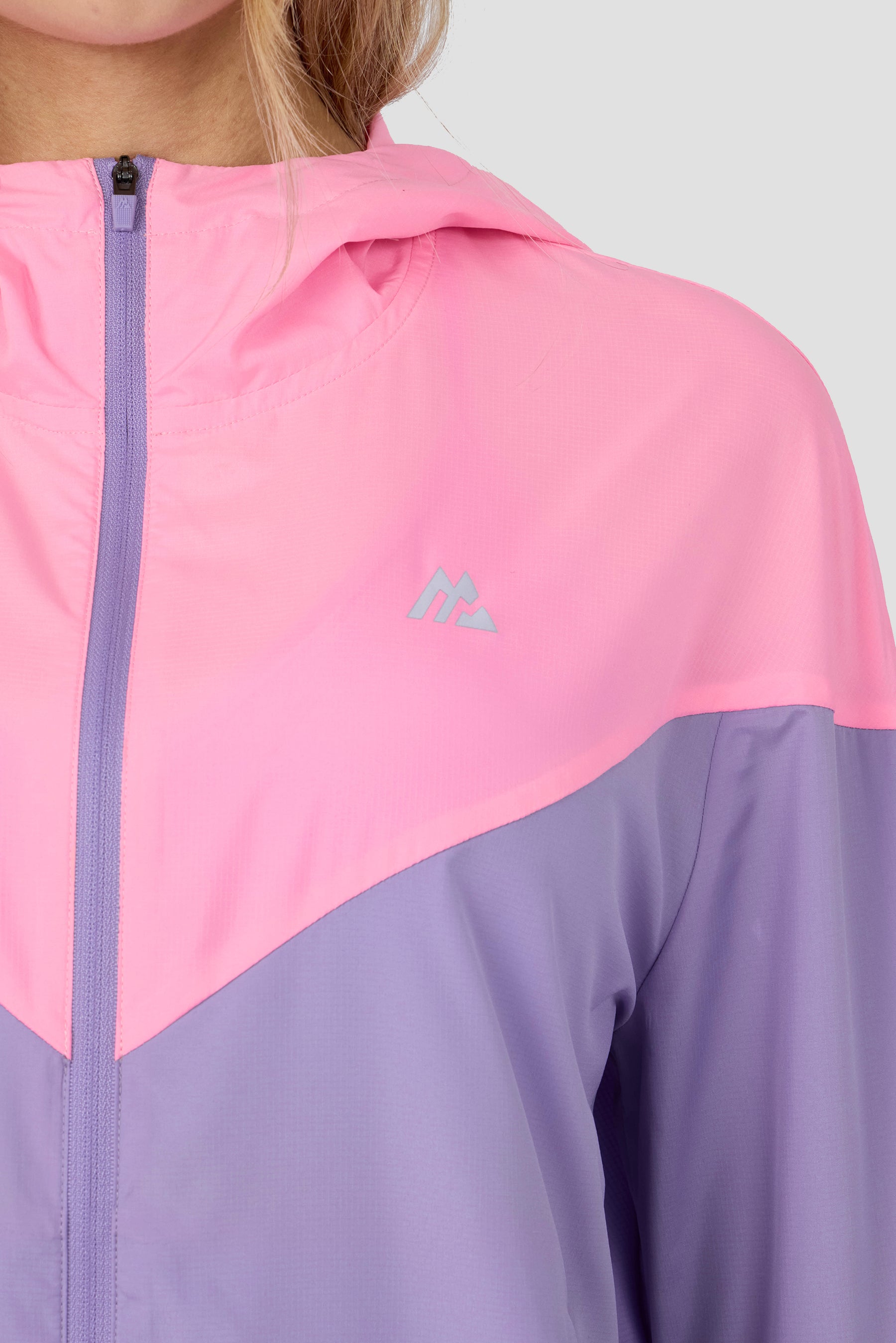 Move Windbreaker - Cotton Candy/Violet Tulip