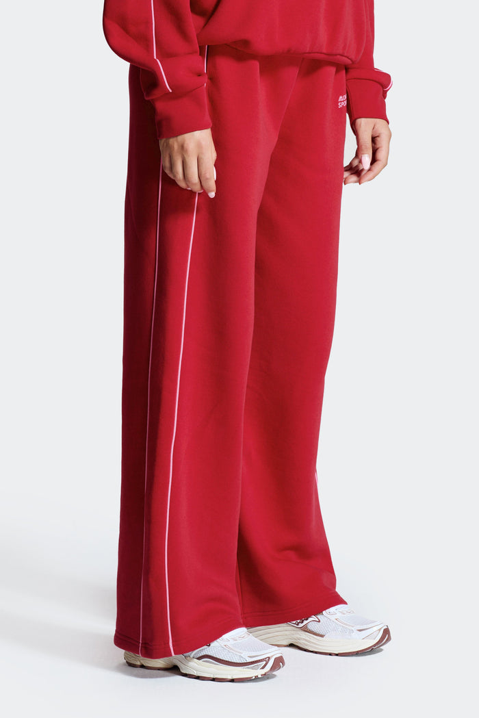 19 Wide Leg Jogger - Ruby Red