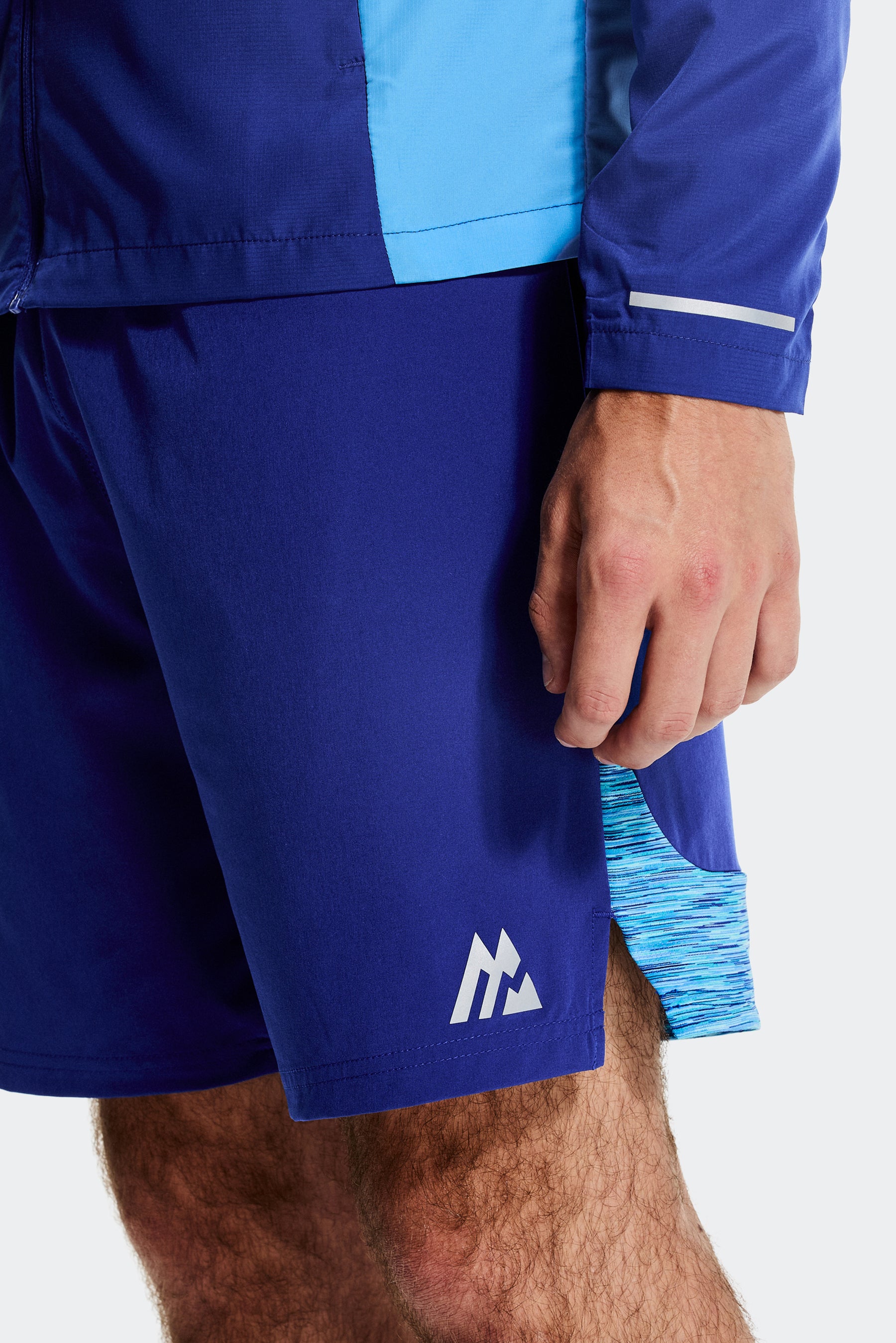 Trail Panel Short - Blue Multi