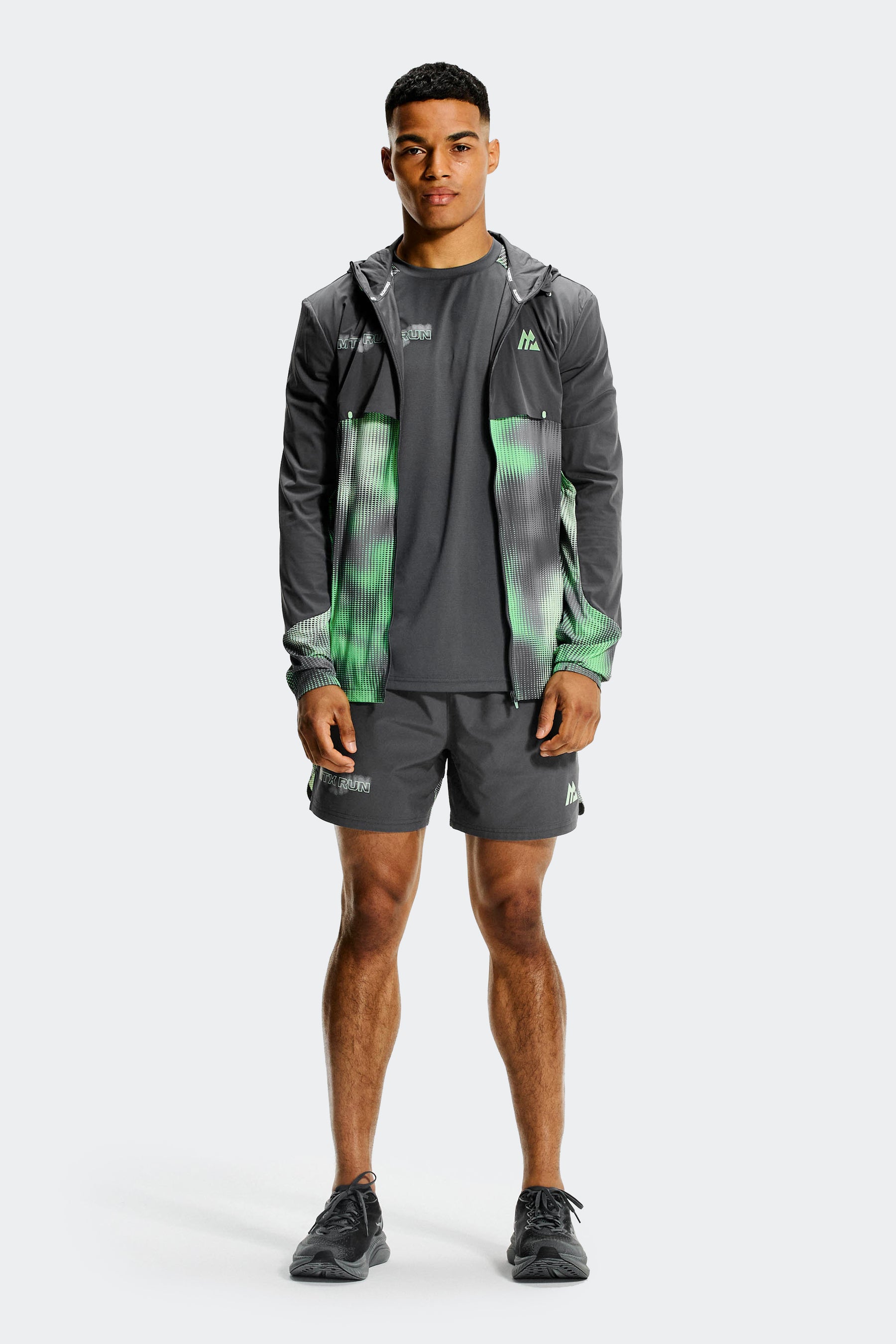 MTX Run Disperse Windbreaker - Asphalt