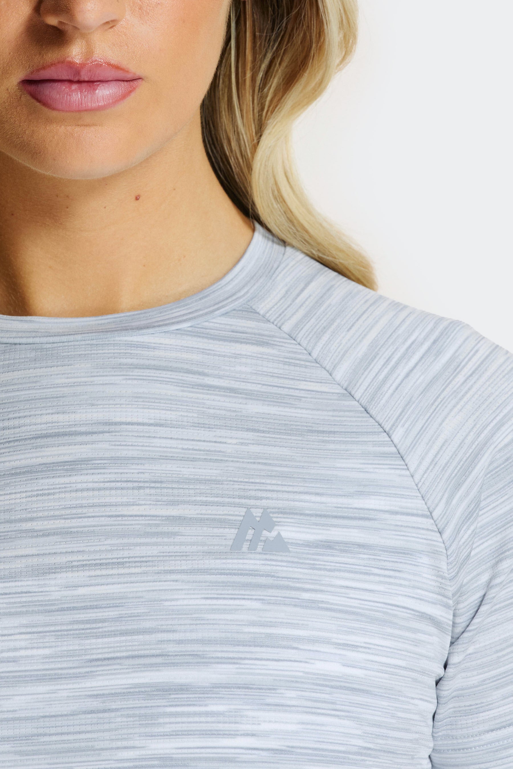 Women's Trail T-Shirt - Xenon Blue/White/Sky