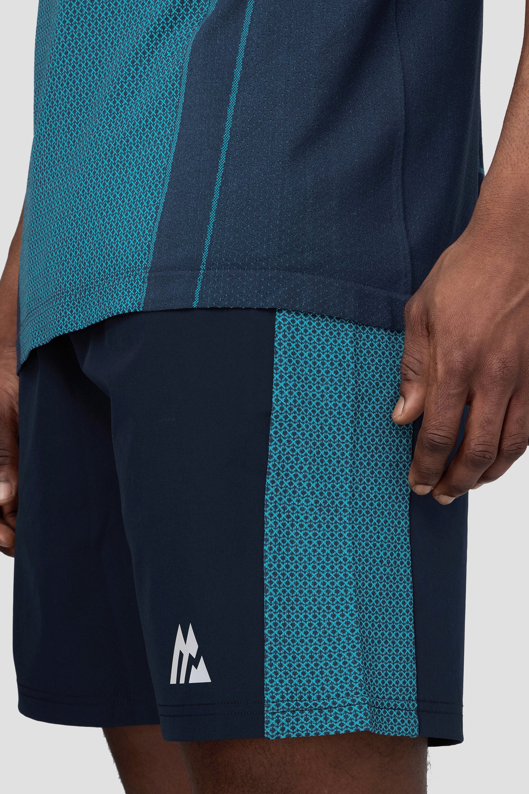 Pulse Short - Midnight Blue/Vivid Aqua
