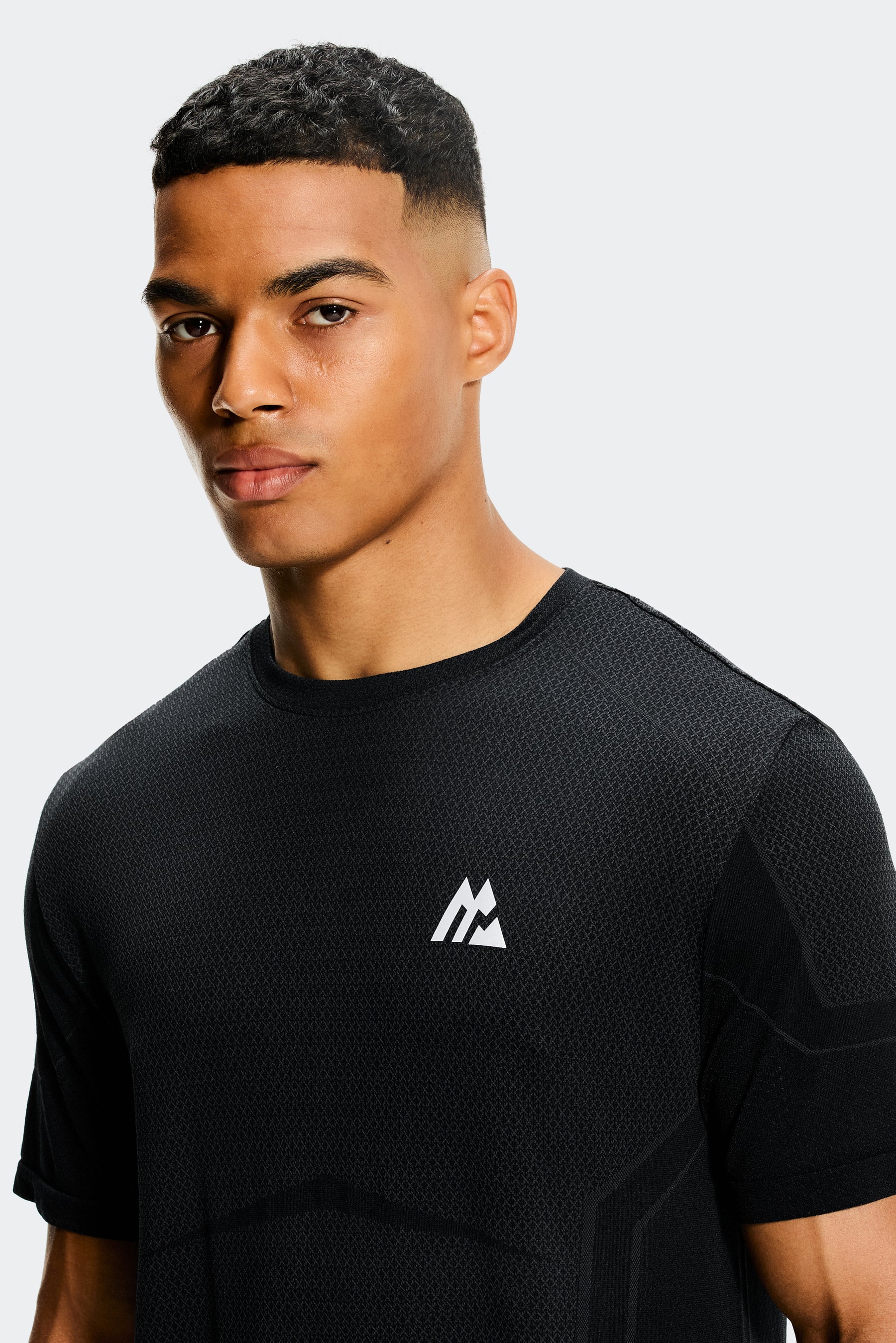 Pulse Seamless T-Shirt - Black/Asphalt