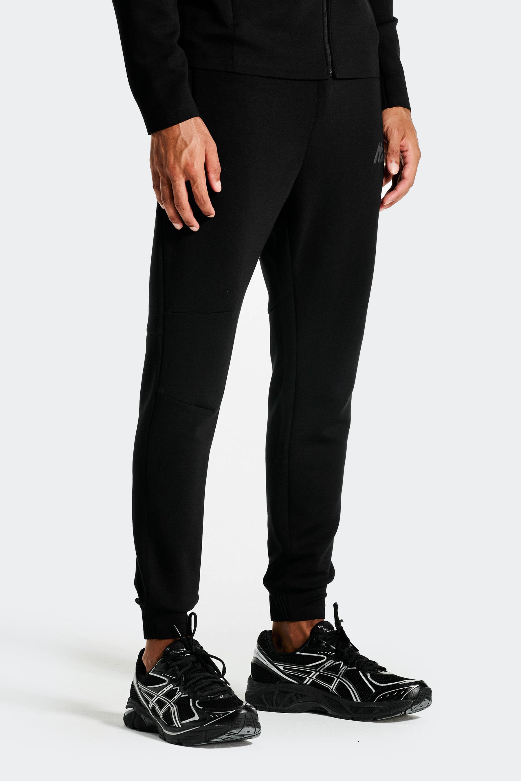 Voltrex Jogger - Black