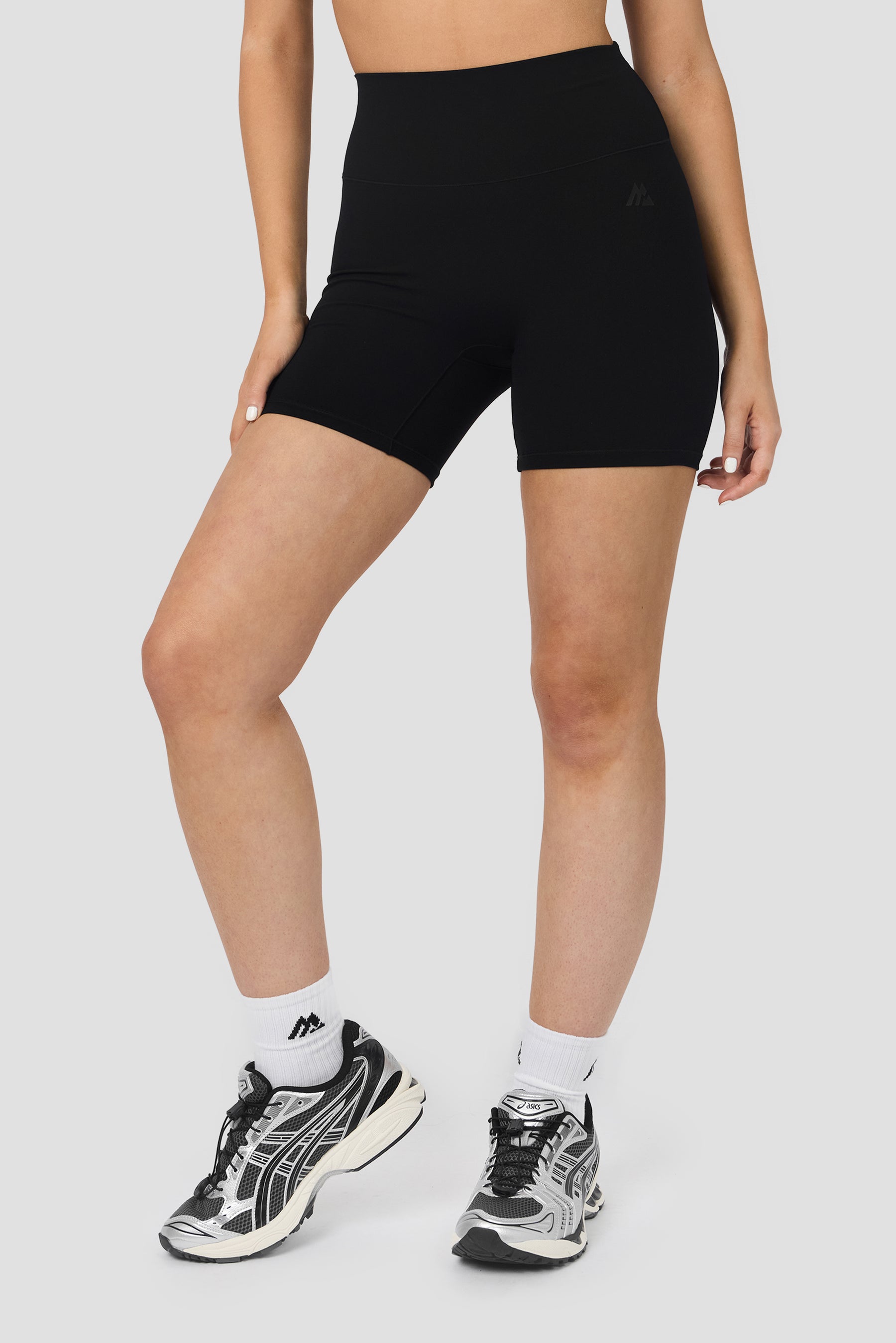 Form Booty Short - Black