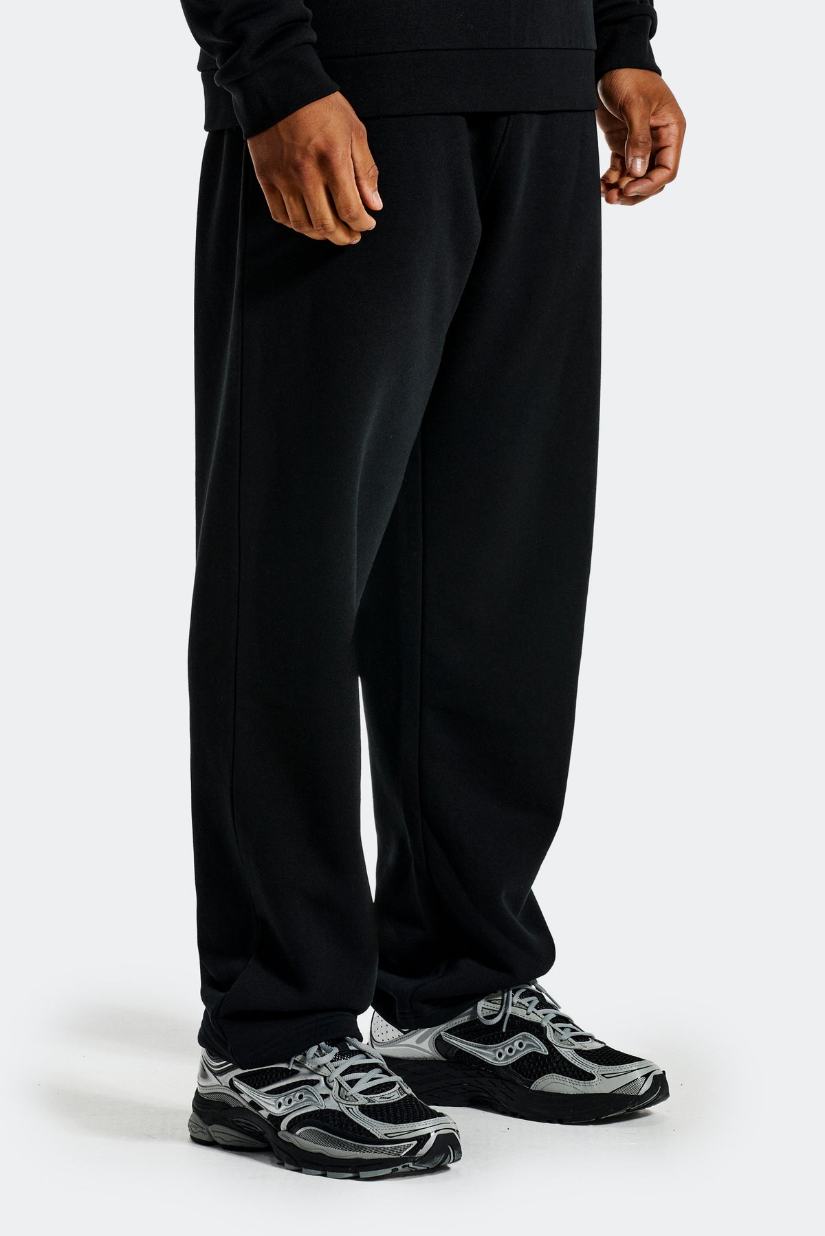 Essential Straight Leg Jogger - Black