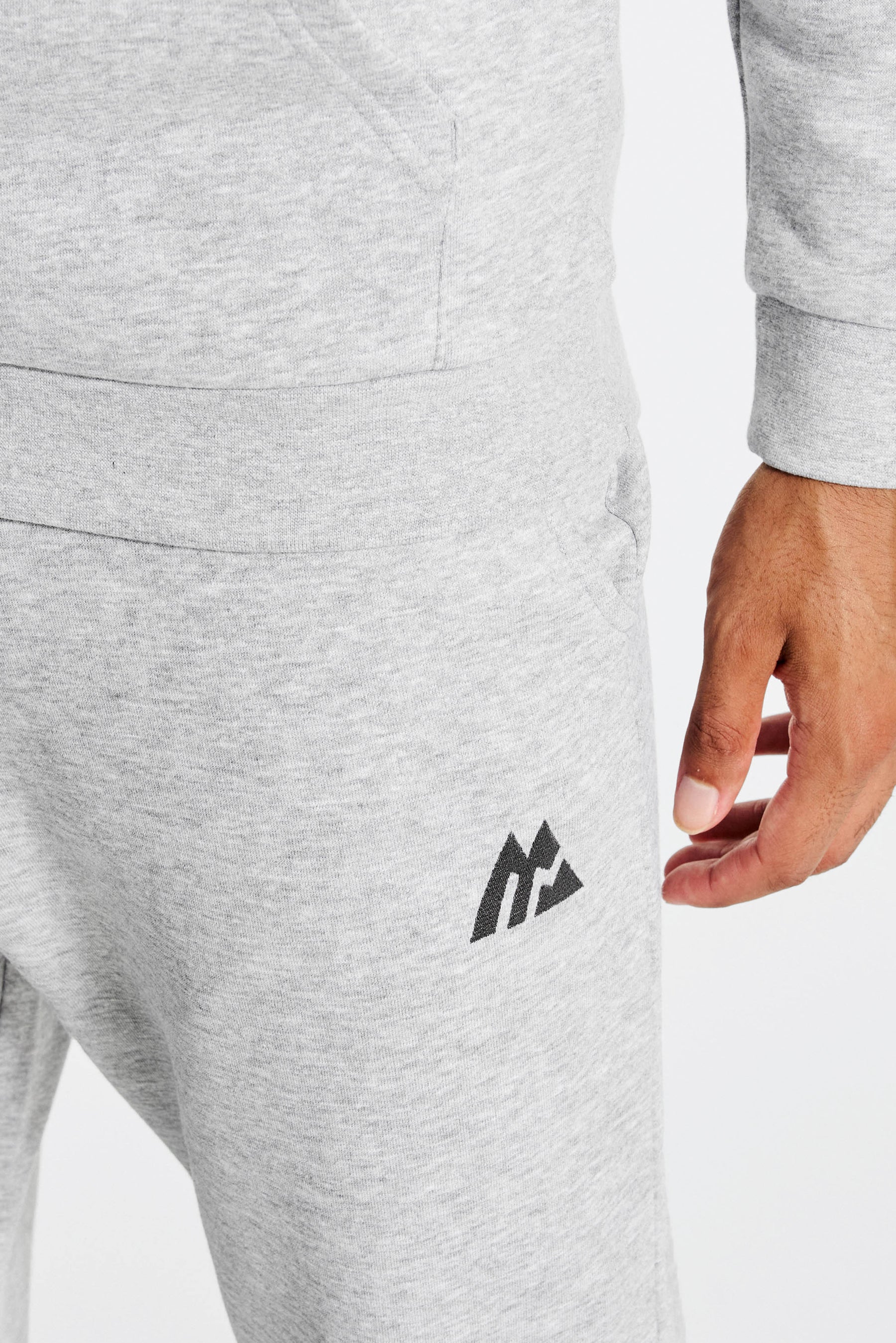 Essential Jogger - Cement Grey