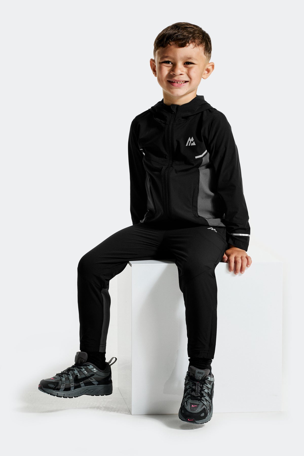Infant Boys Vortex Jacket/Pant Set - Black/Asphalt