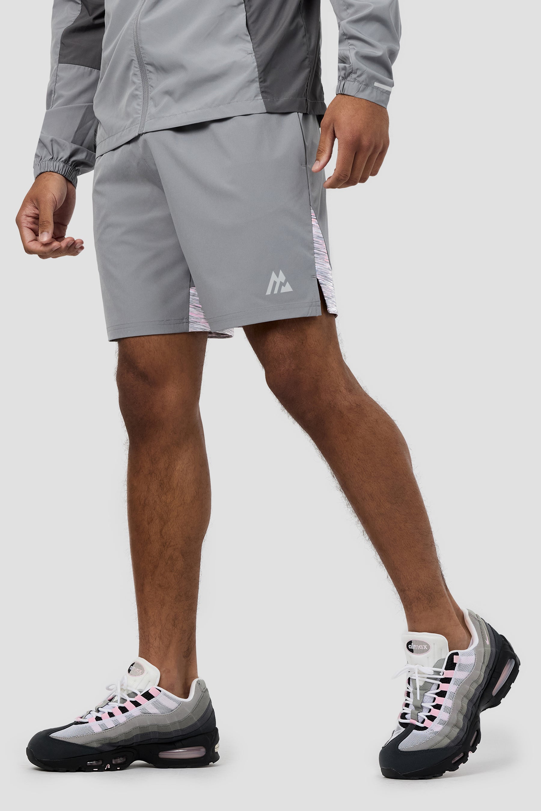 Trail Panel 2.0 Short - Grey/Pink/White