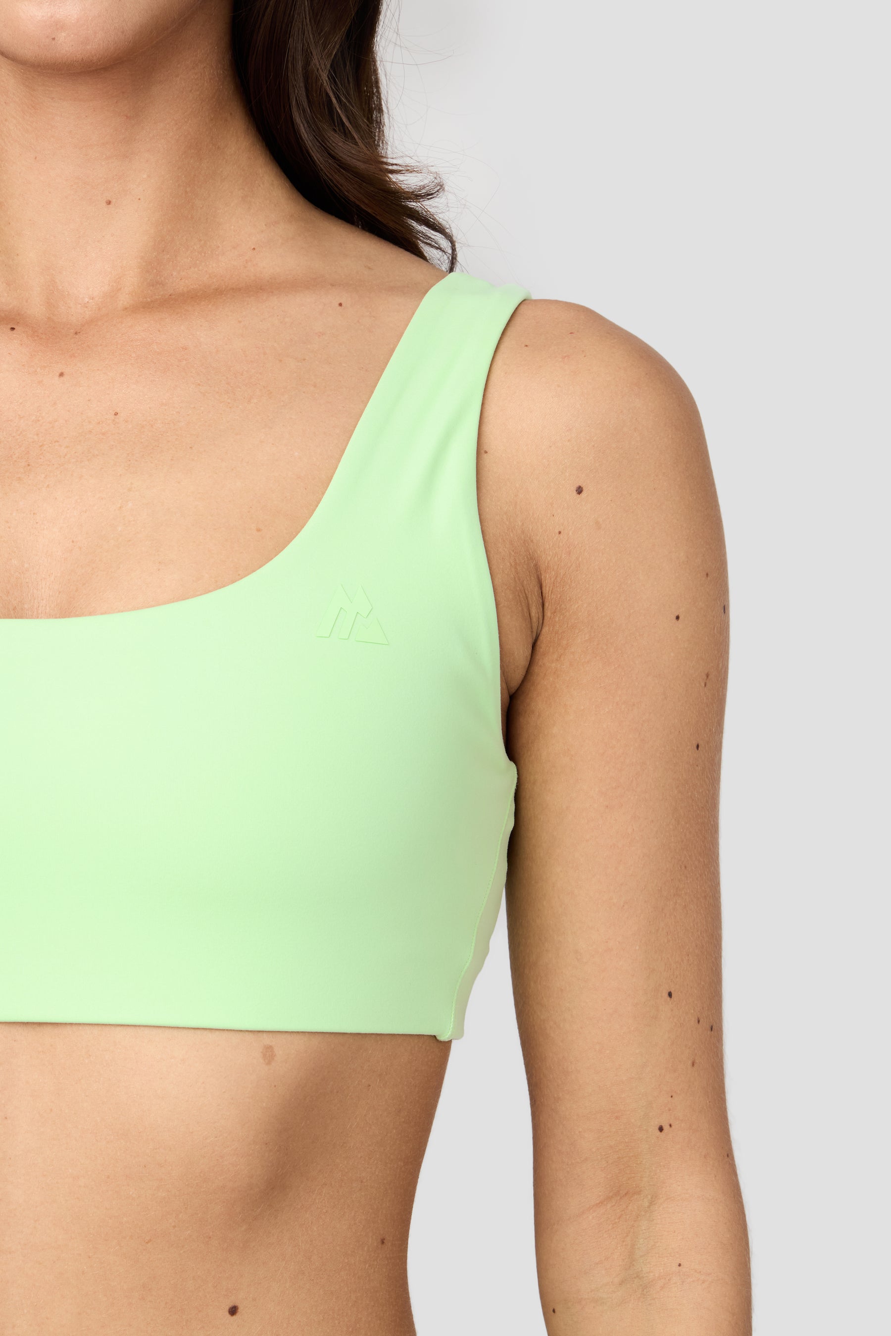 Form Sports Bra - Iced Matcha