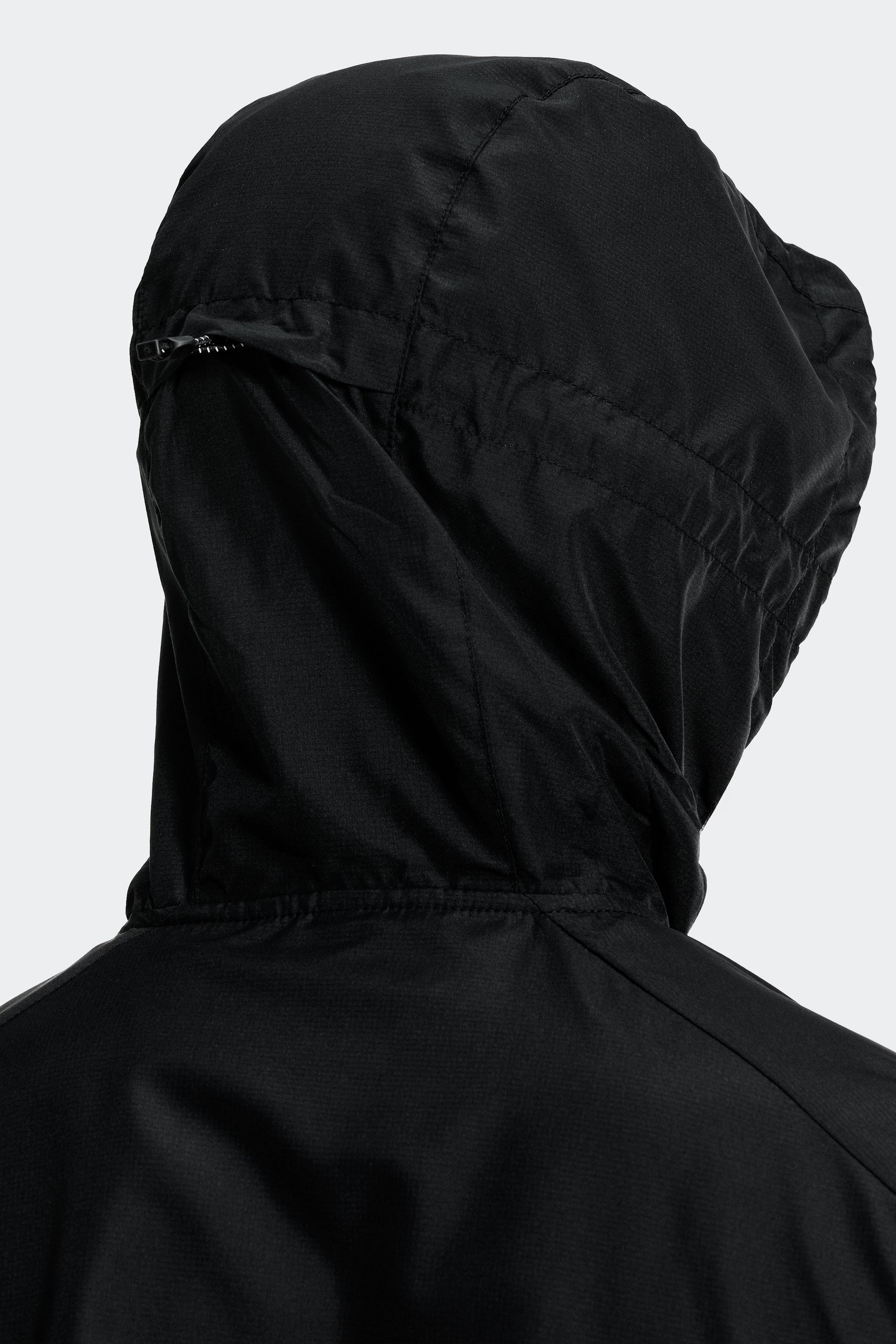 Breeze 3.0 Windbreaker - Black