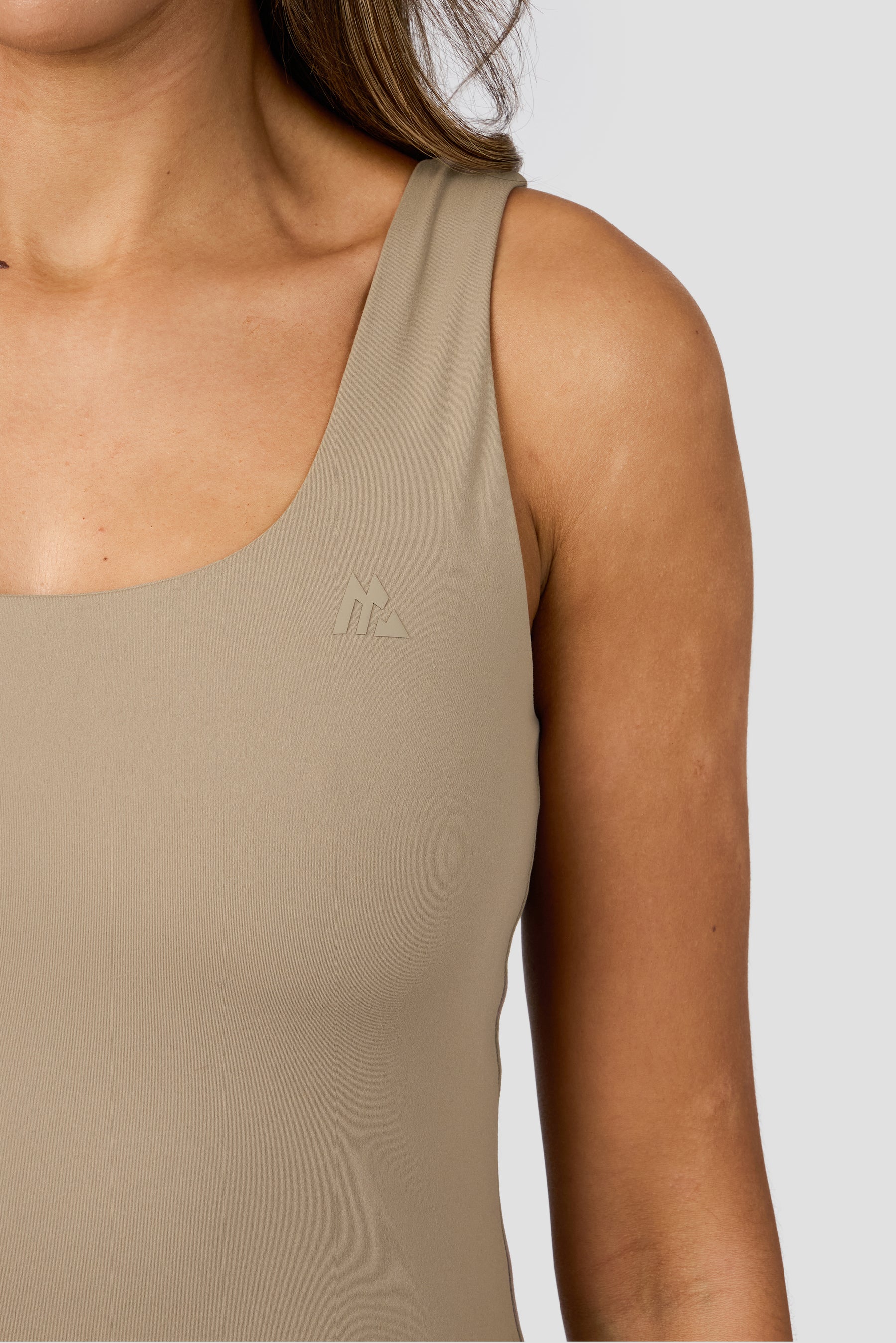 Form Tank - Praline