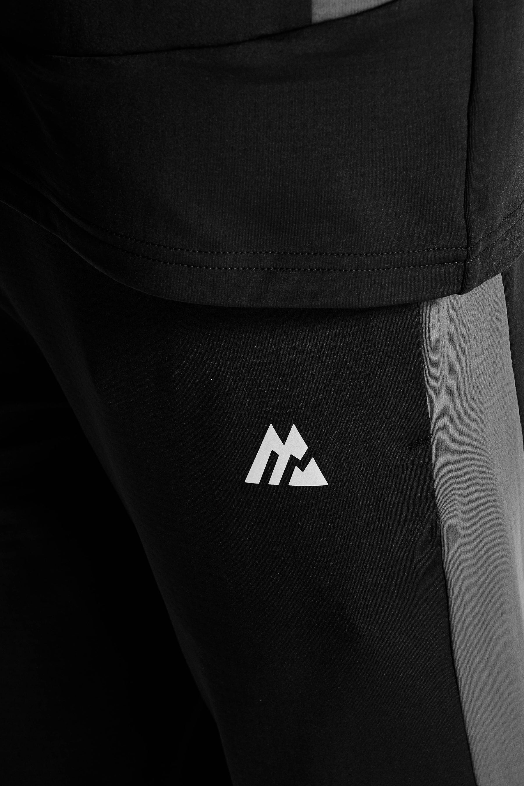 Boys Carbon Jogger - Black/Asphalt