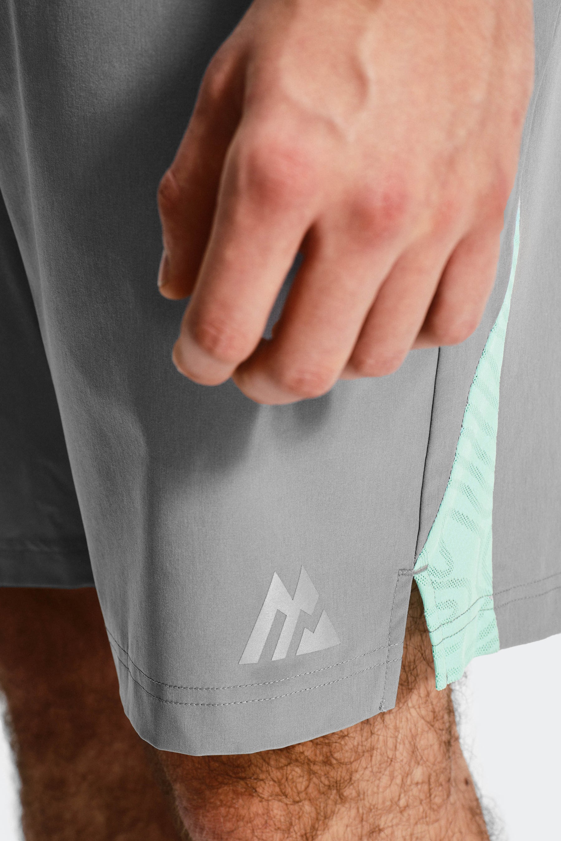 Tide Short - Platinum Grey/Duck Egg