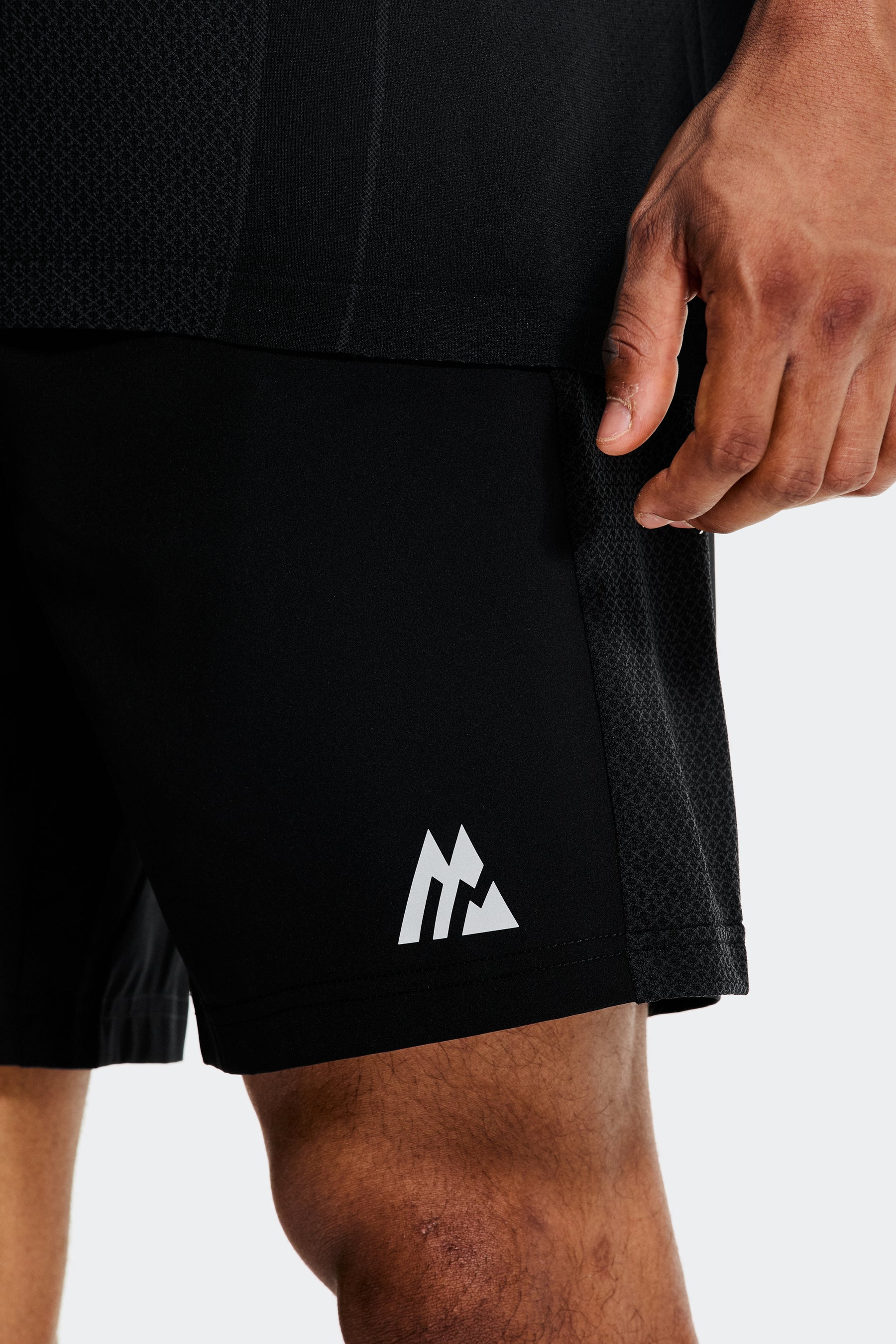 Pulse Short - Black/Asphalt