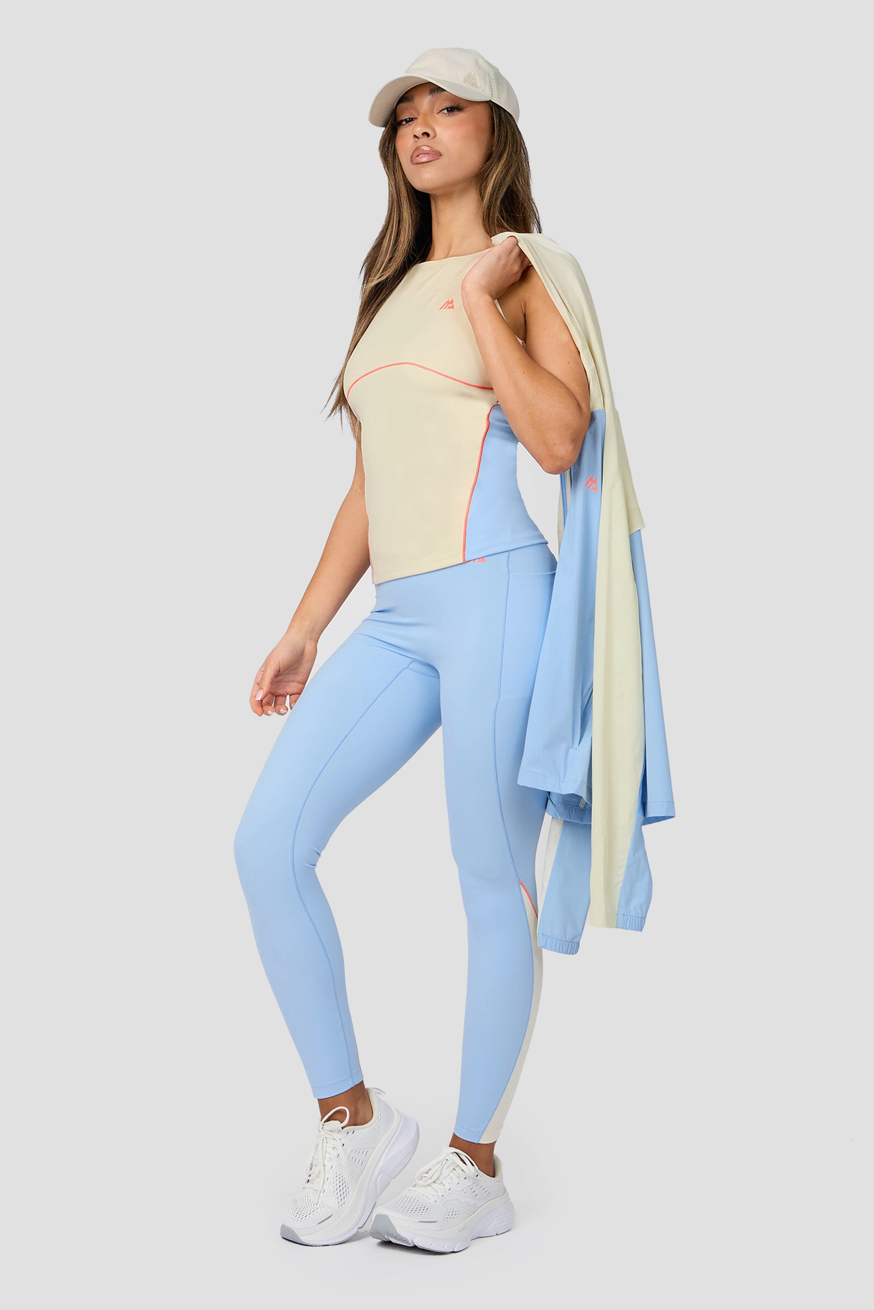 MTX Run Switch Tank - Vanilla Foam