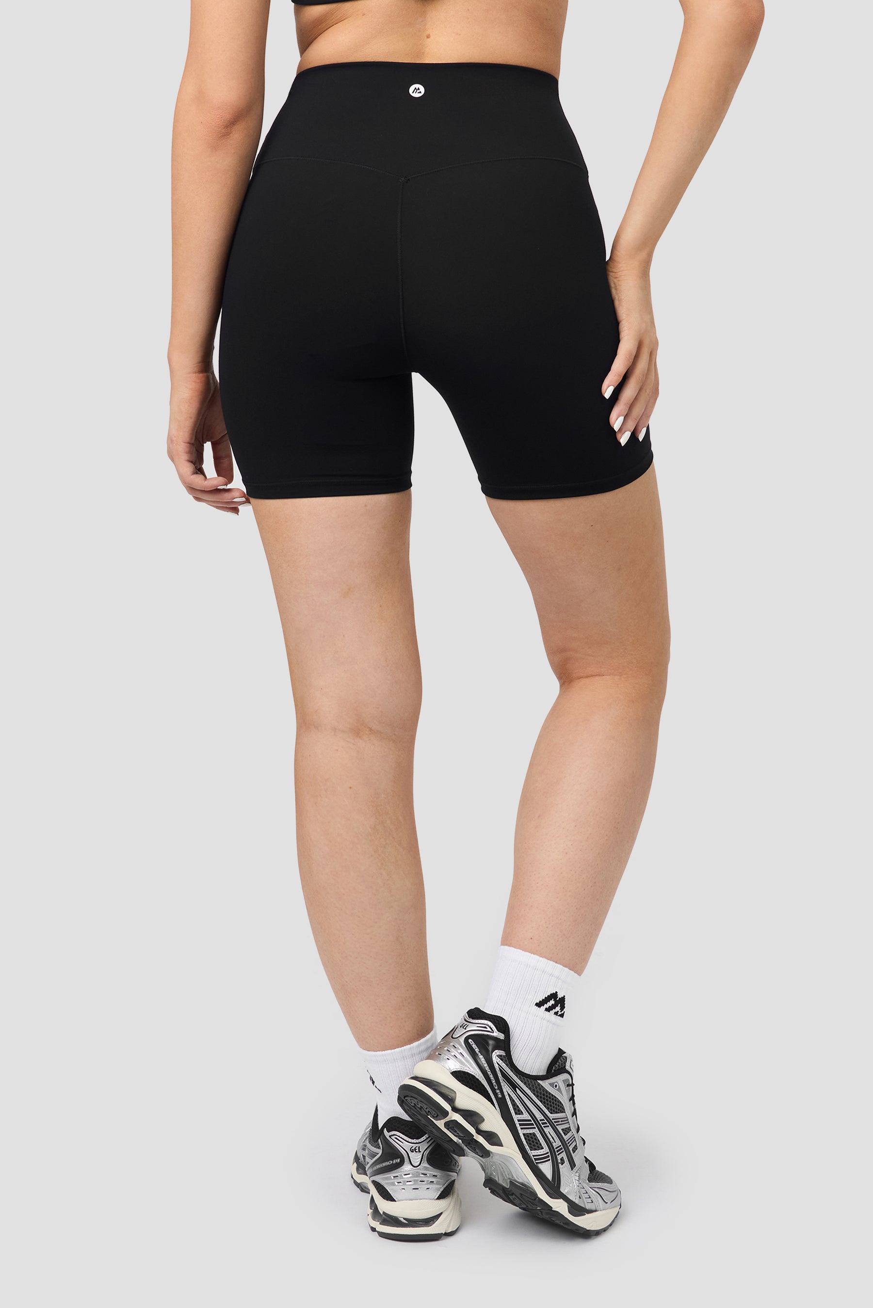 Form Booty Short - Black