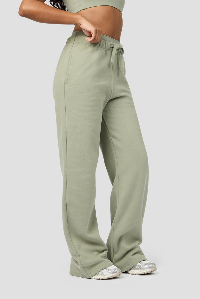 Form Wide Leg Jogger - Herb