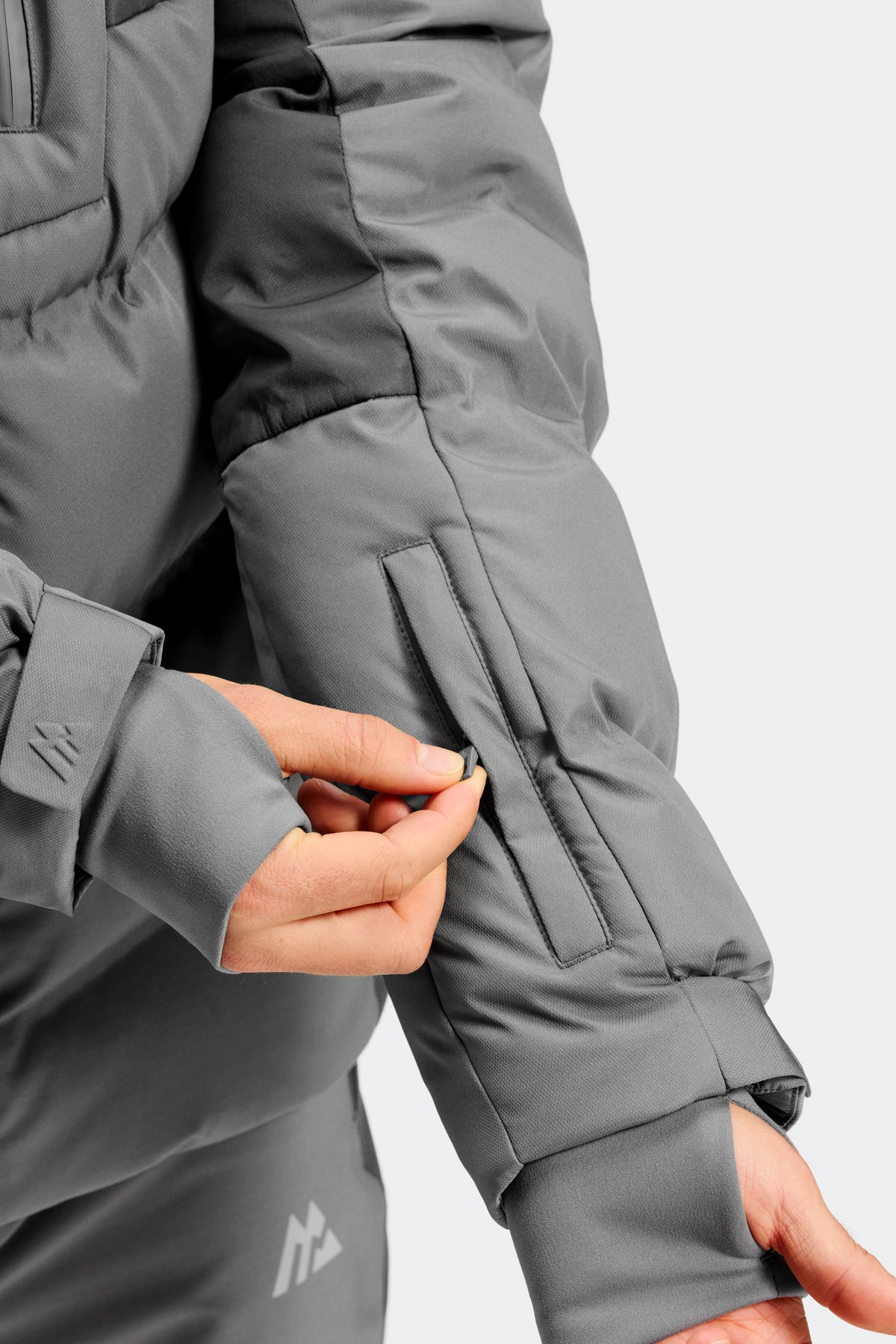 Arcs Down Jacket - Cement Grey/Asphalt