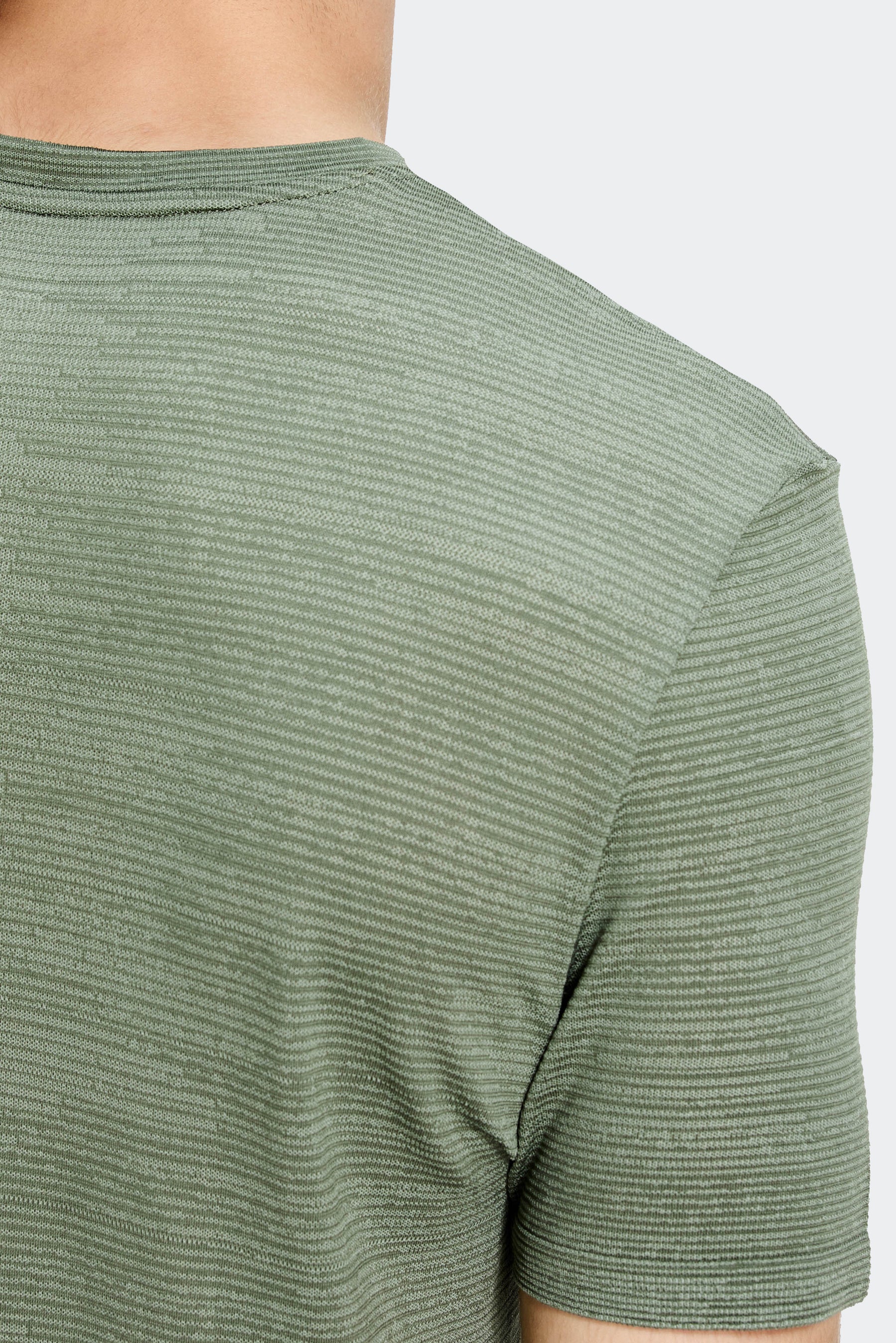 Glitch Seamless T-Shirt - Green Slate/Ash Green