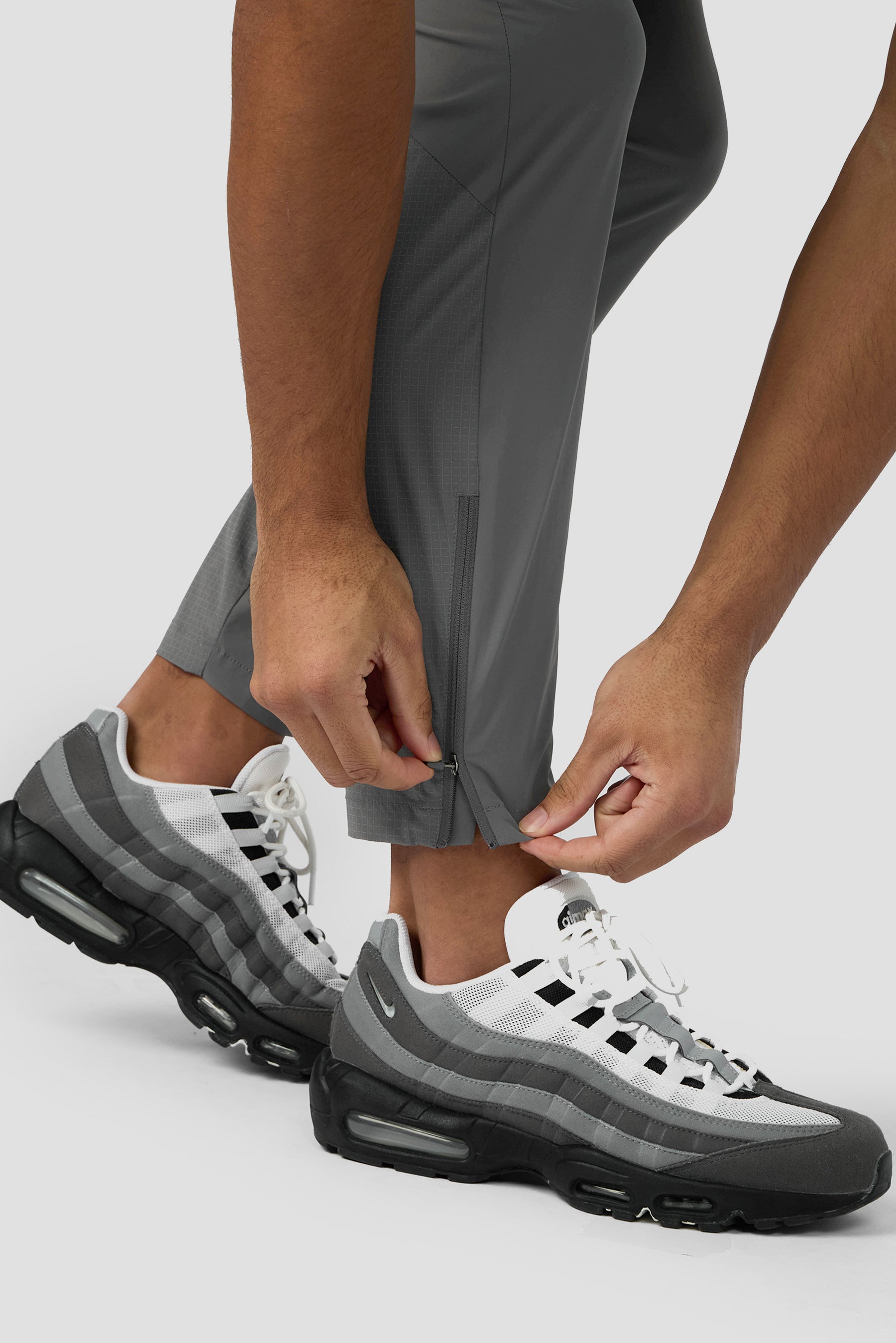 Argent Pant - Cement Grey