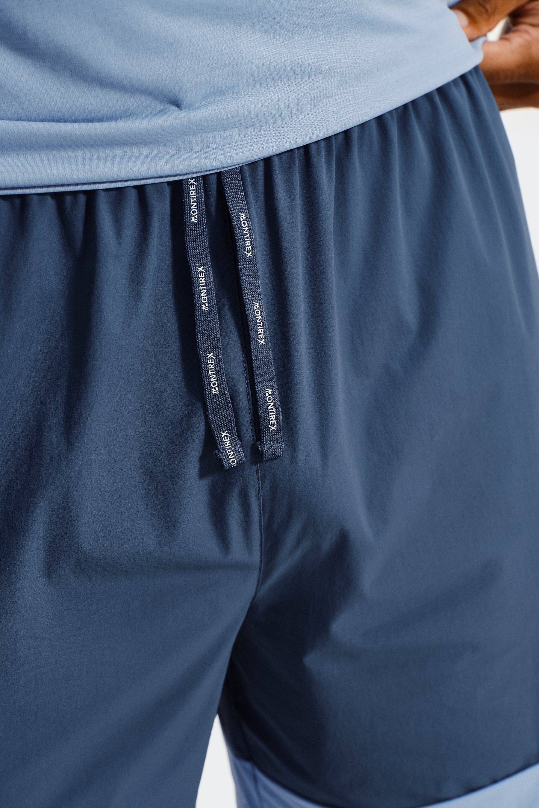 Syntra Short - Greyed Indigo/Cloudy Blue