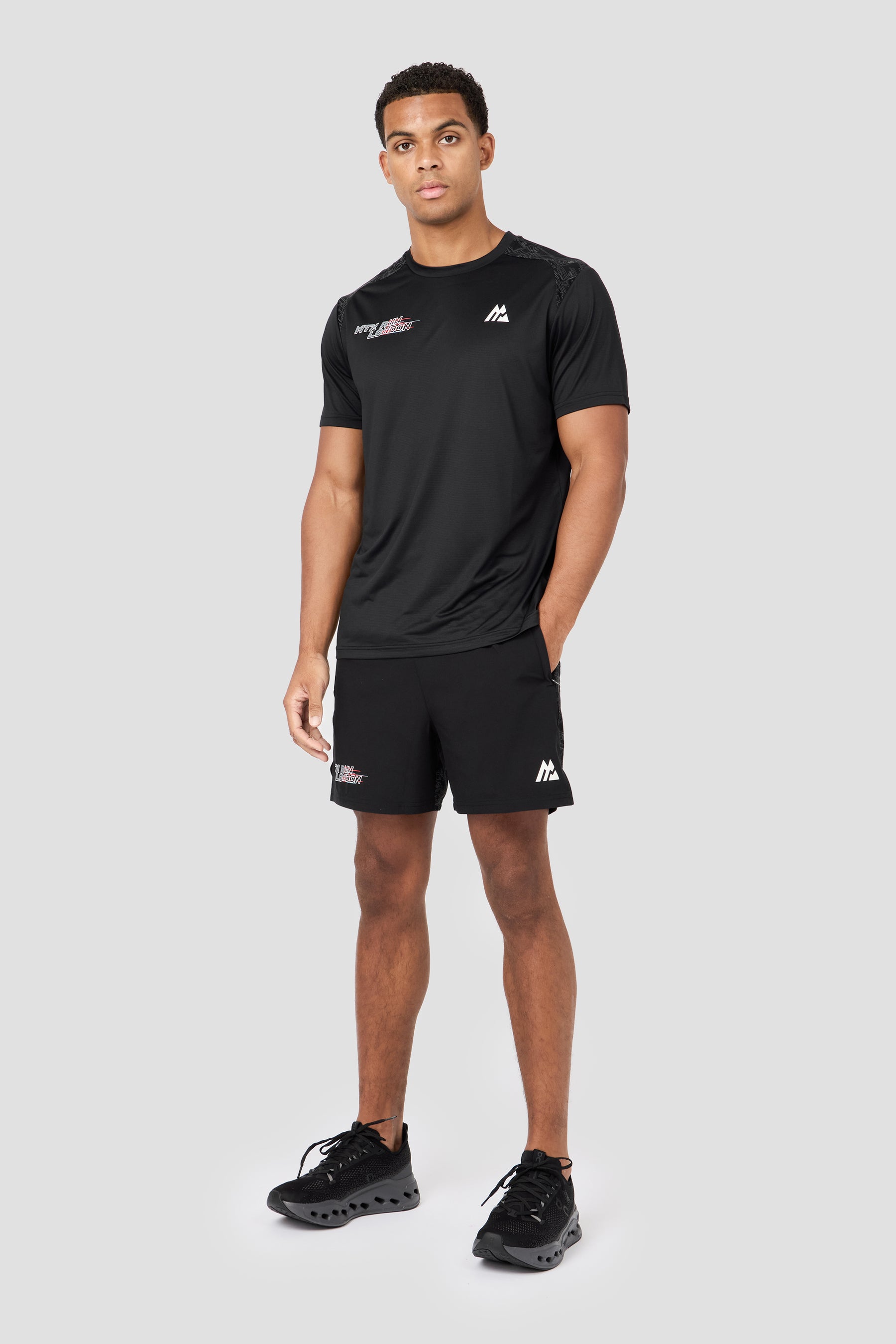 MTX Run City London Short - Black