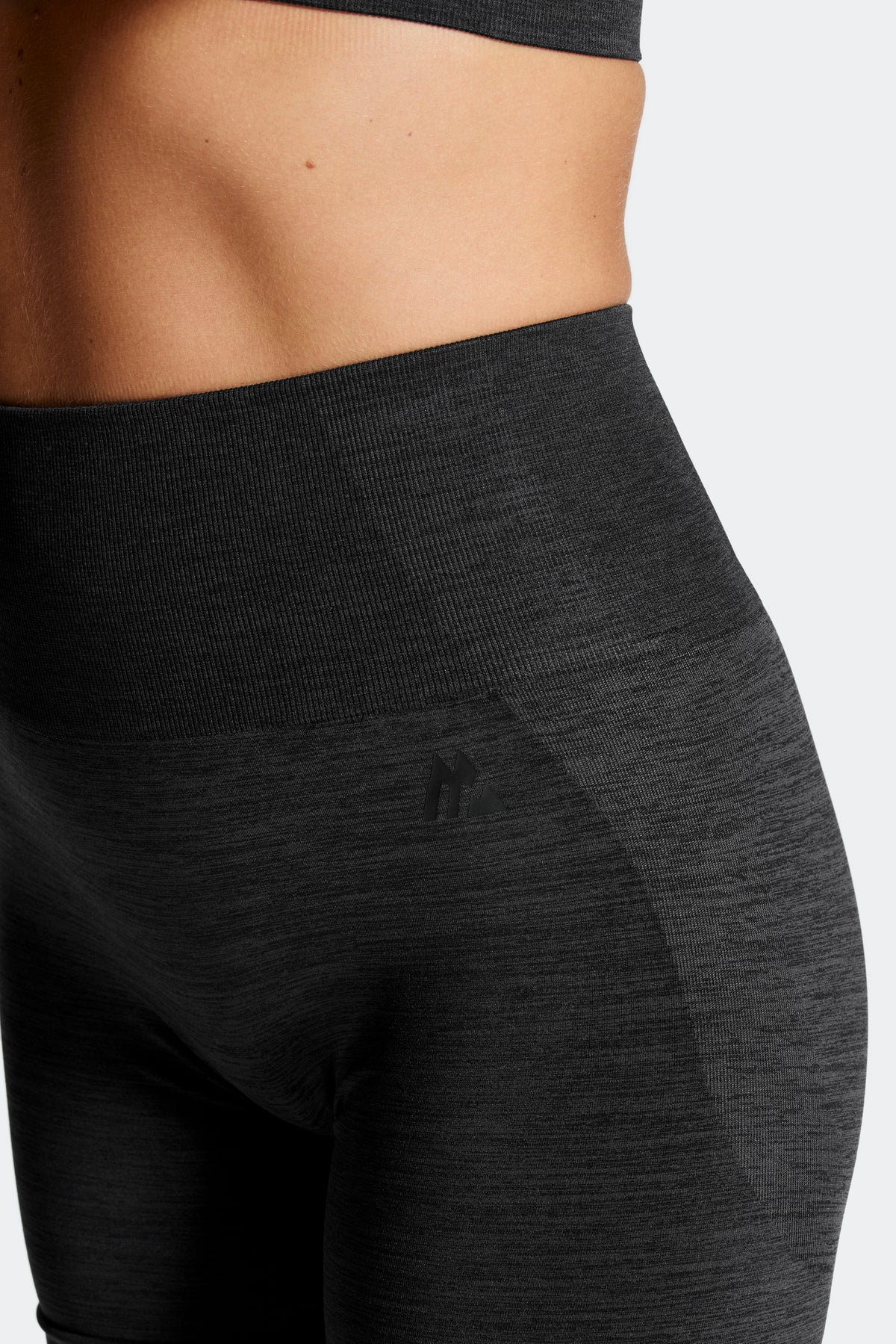 Trail Seamless Short - Black Marl