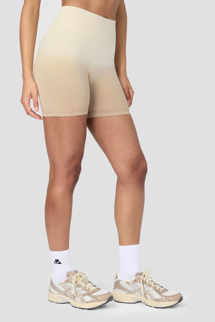 Arise Seamless Short - Maple Wood/Vanilla Foam