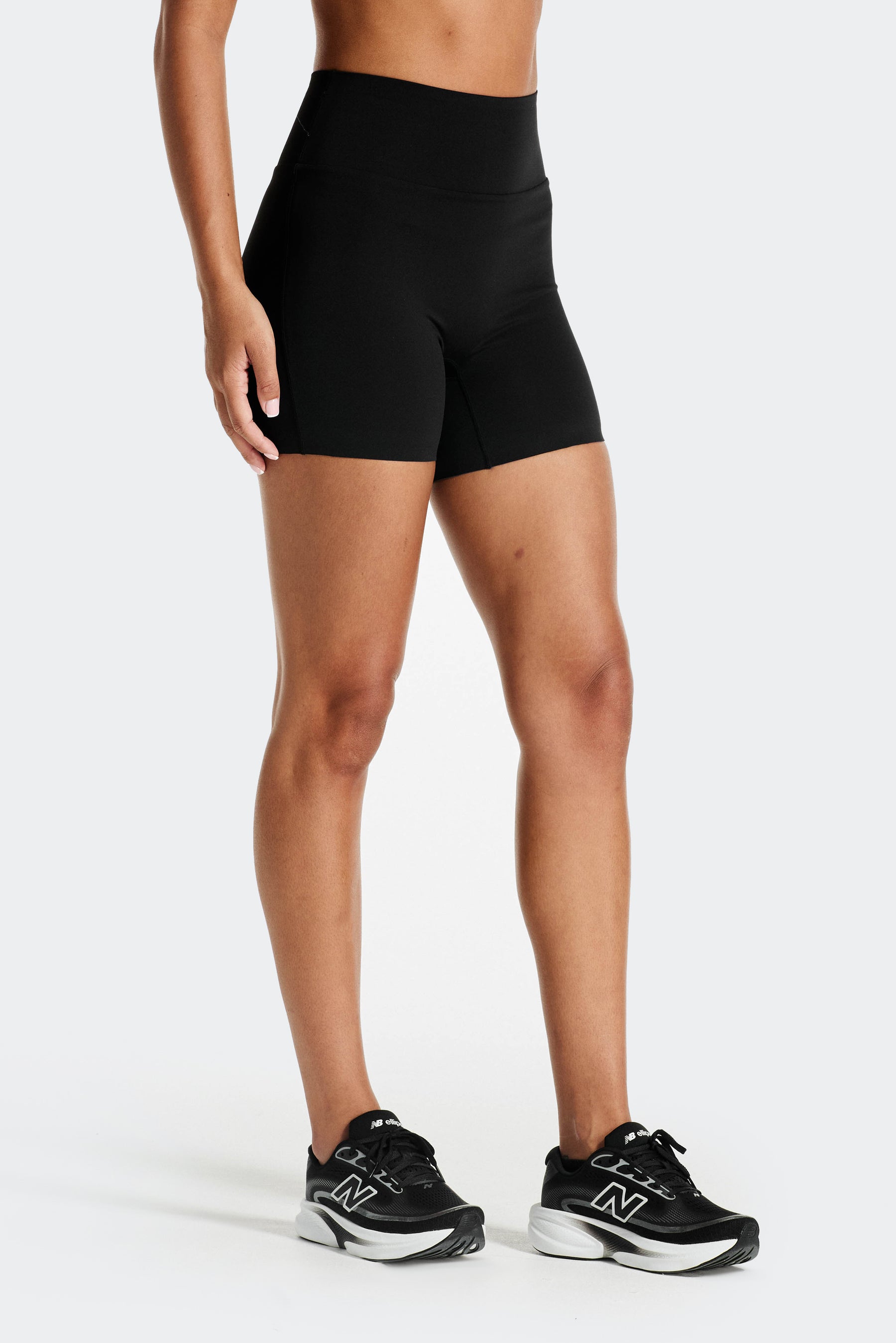 Gemini Short - Black/Greyed Indigo