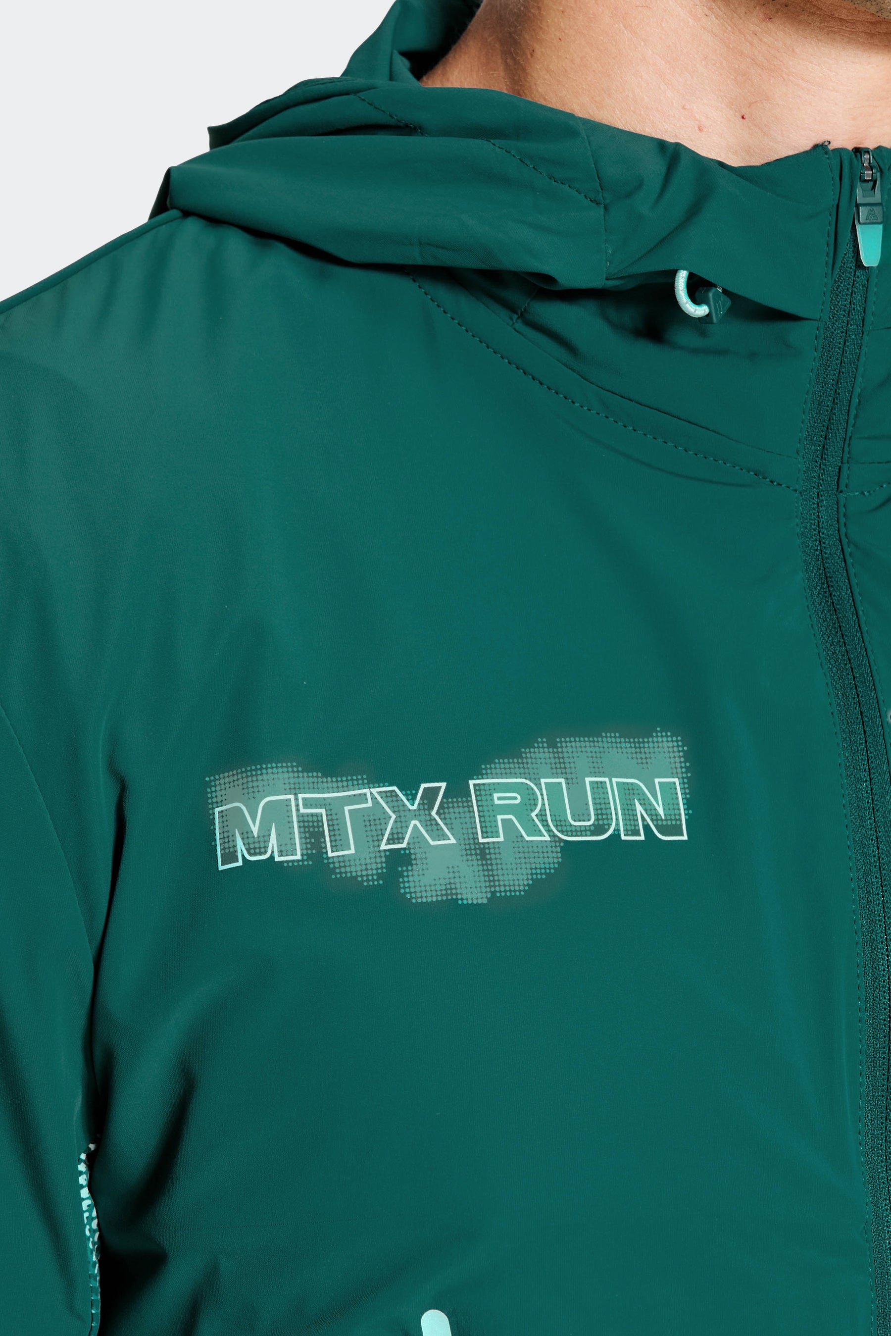 MTX Run Disperse Windbreaker - Ocean Abyss