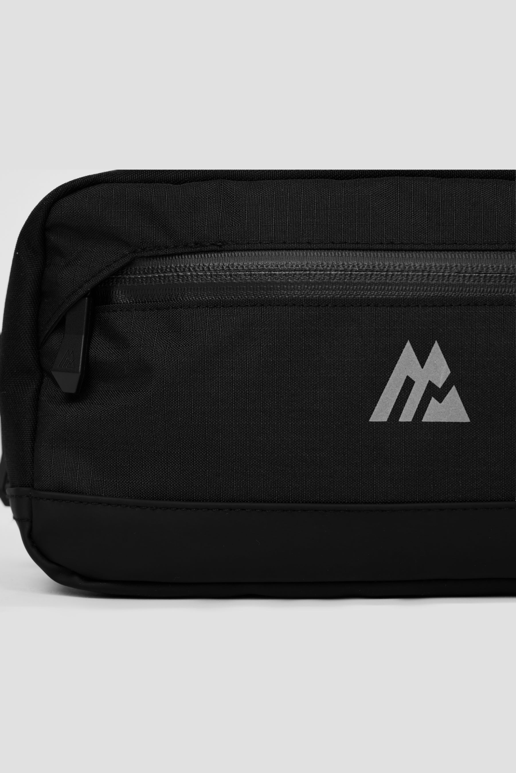 Ridge Washbag - Black