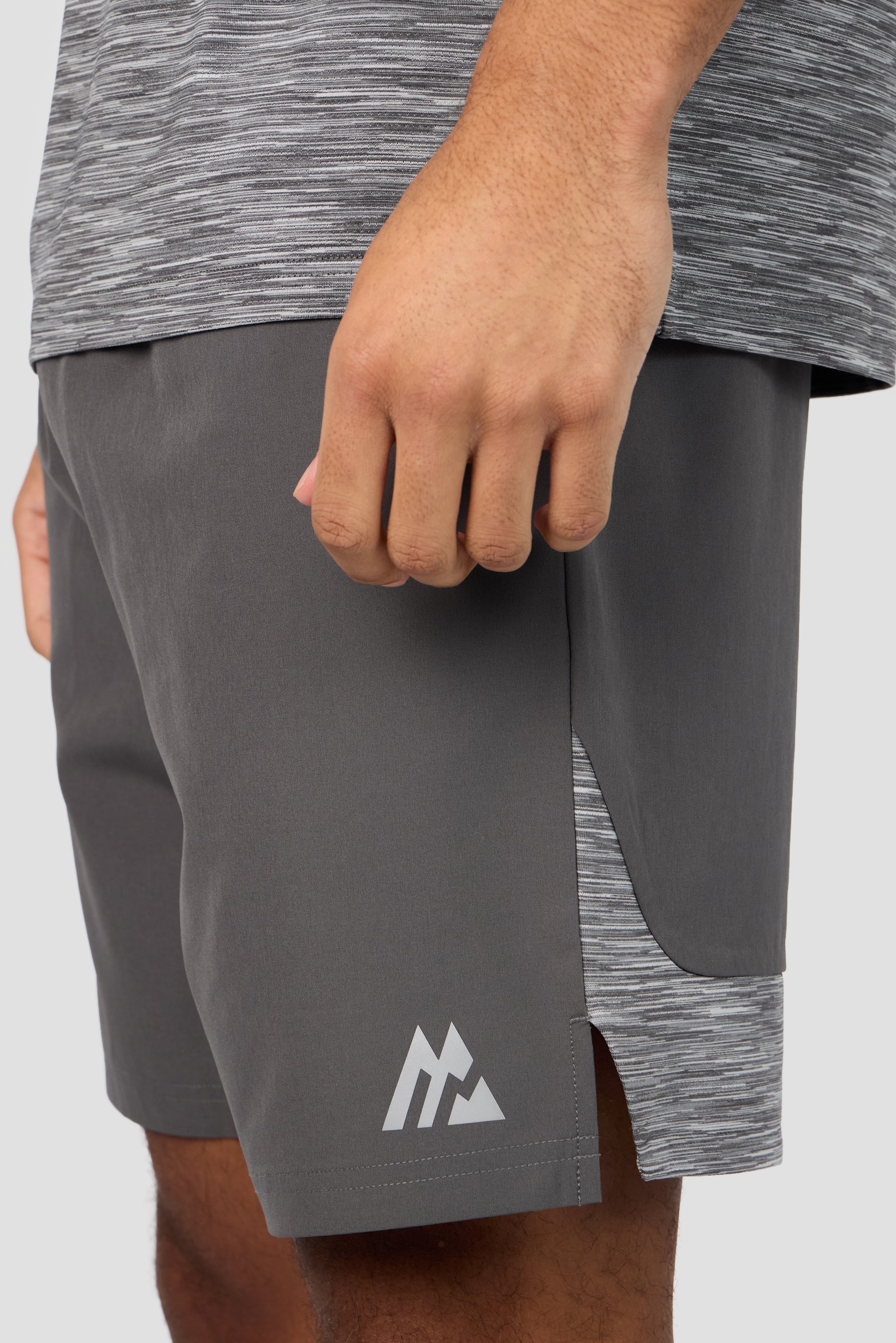 Trail Panel Short - Grey Multi