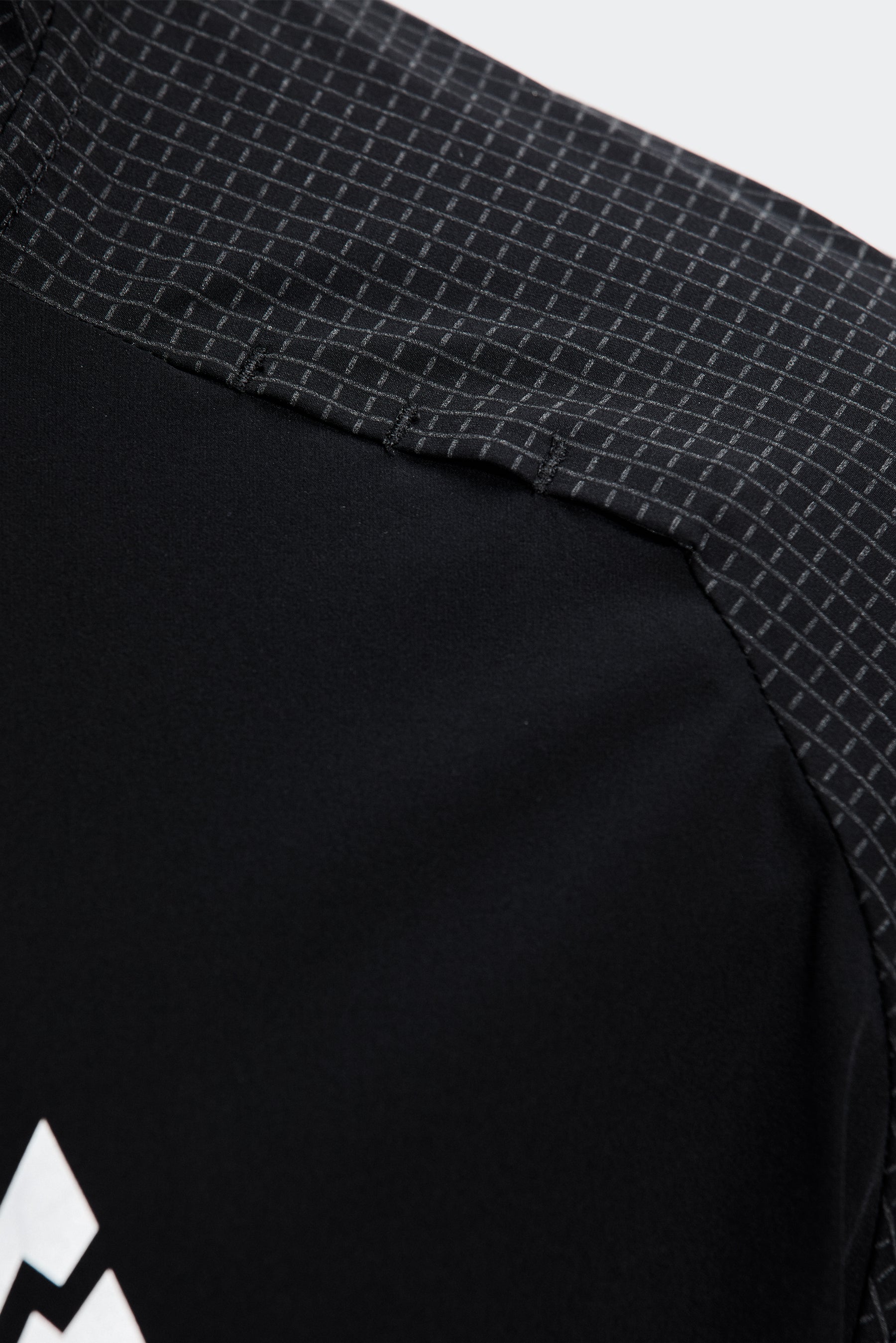 Argent Reflective Jacket - Black