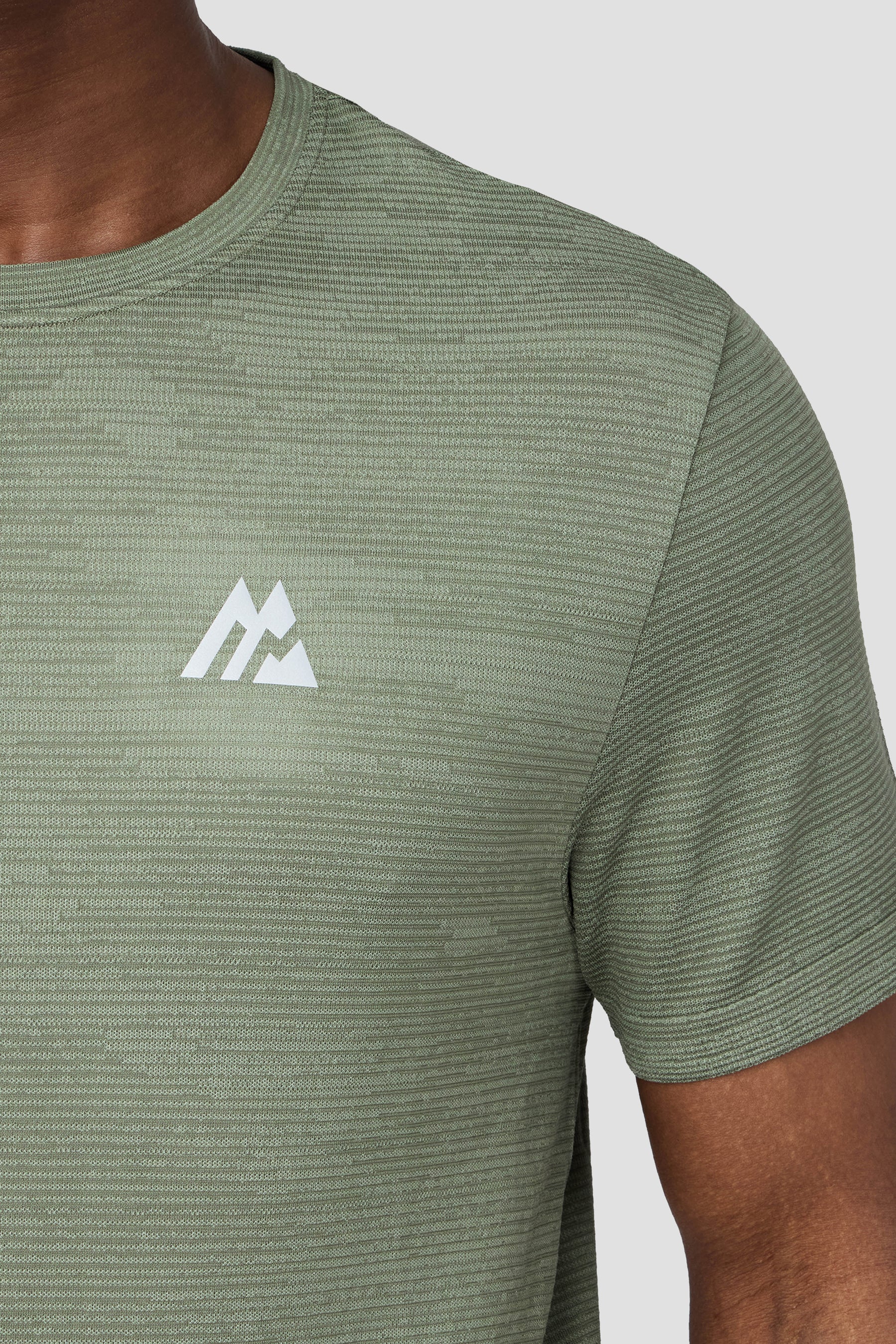 Glitch Seamless T-Shirt - Green Slate/Ash Green