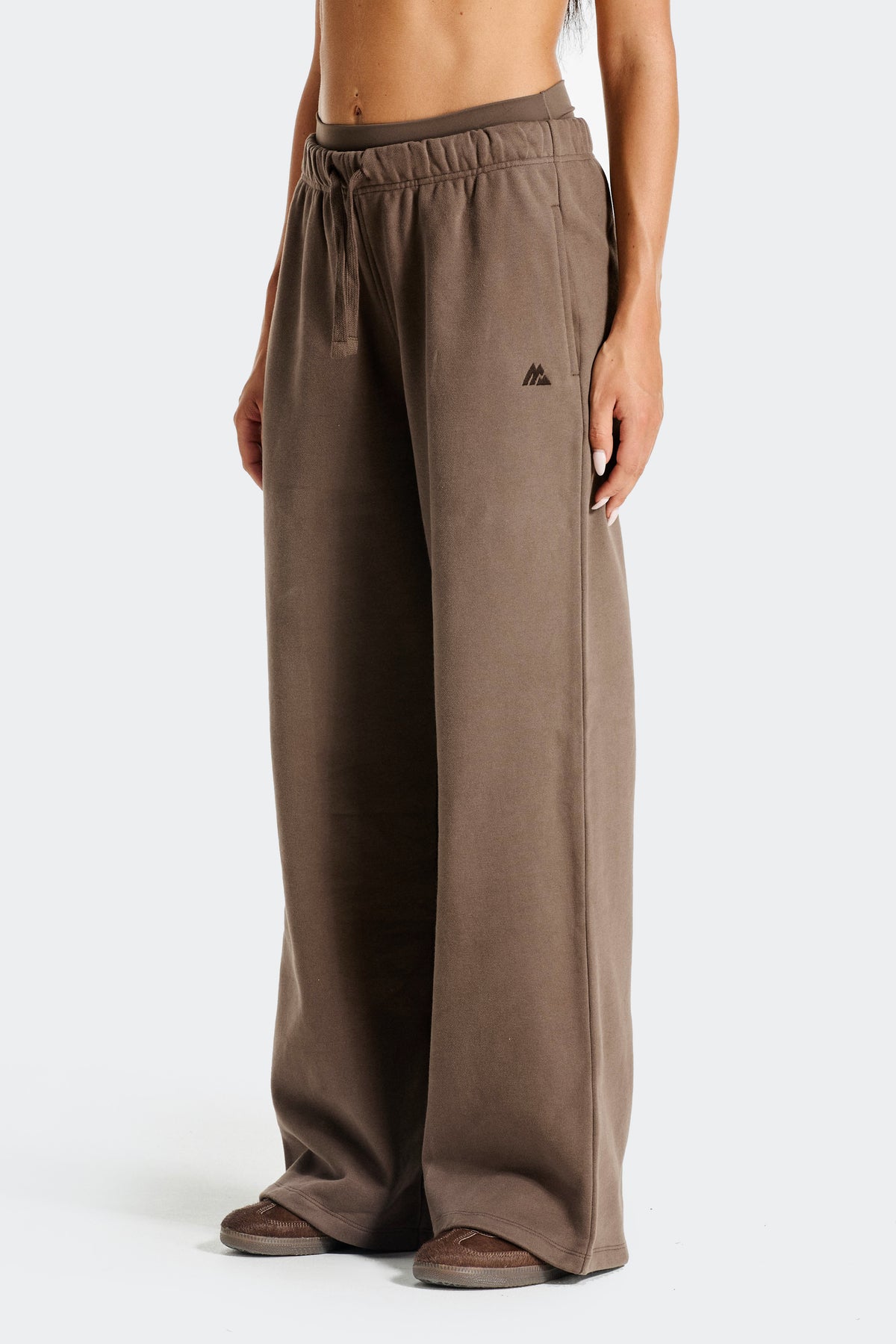 Form Wide Leg Jogger - Macchiato