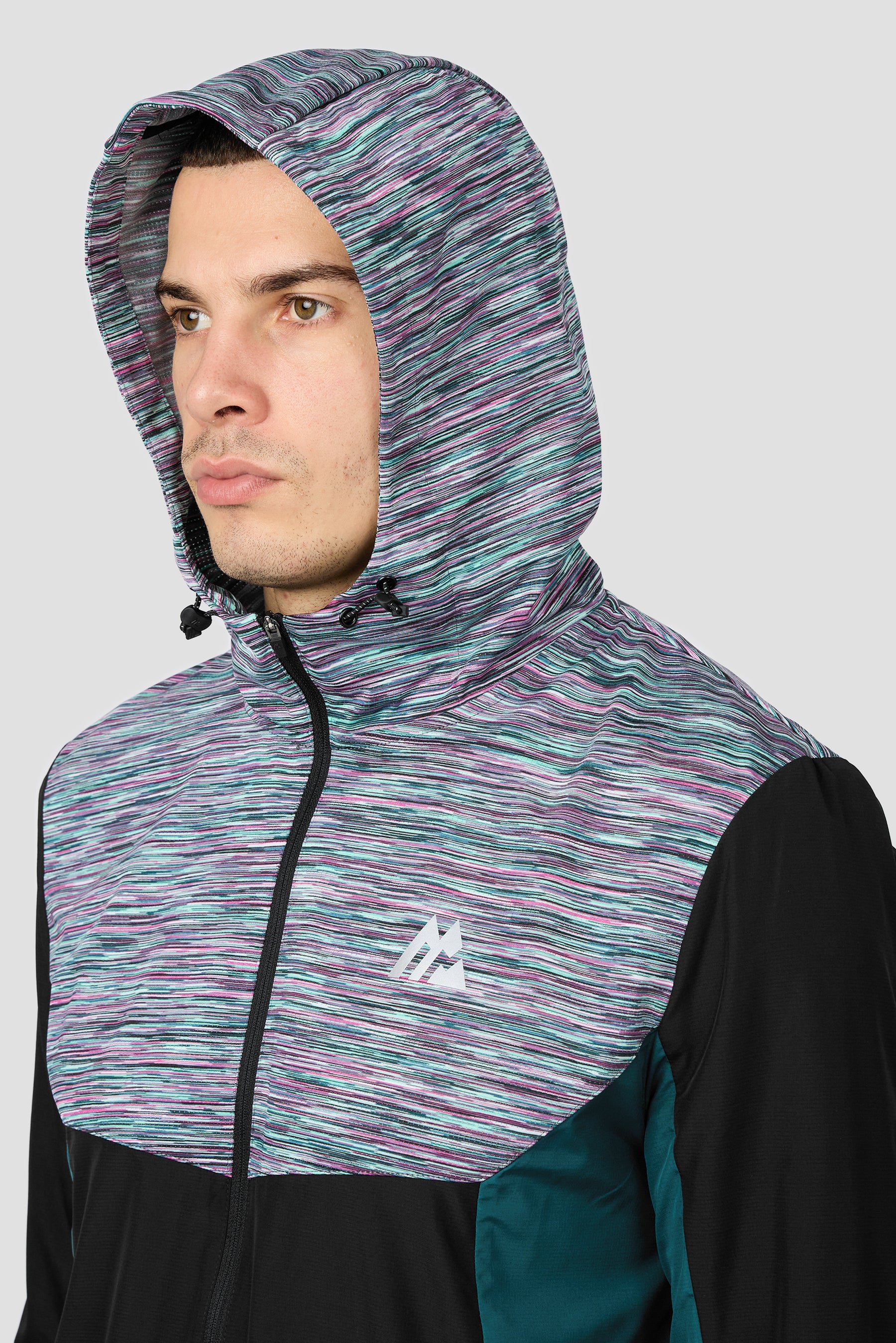 Trail Windbreaker - Black/Teal/Pink/White