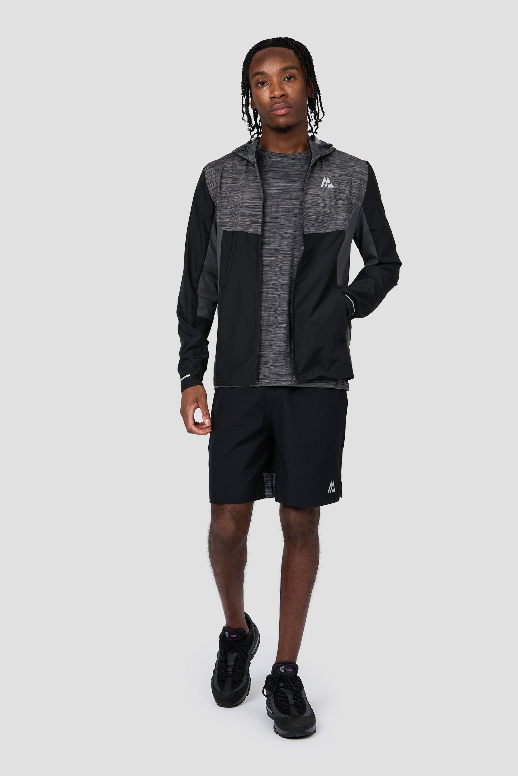 Trail Panel Short - Black/Grey